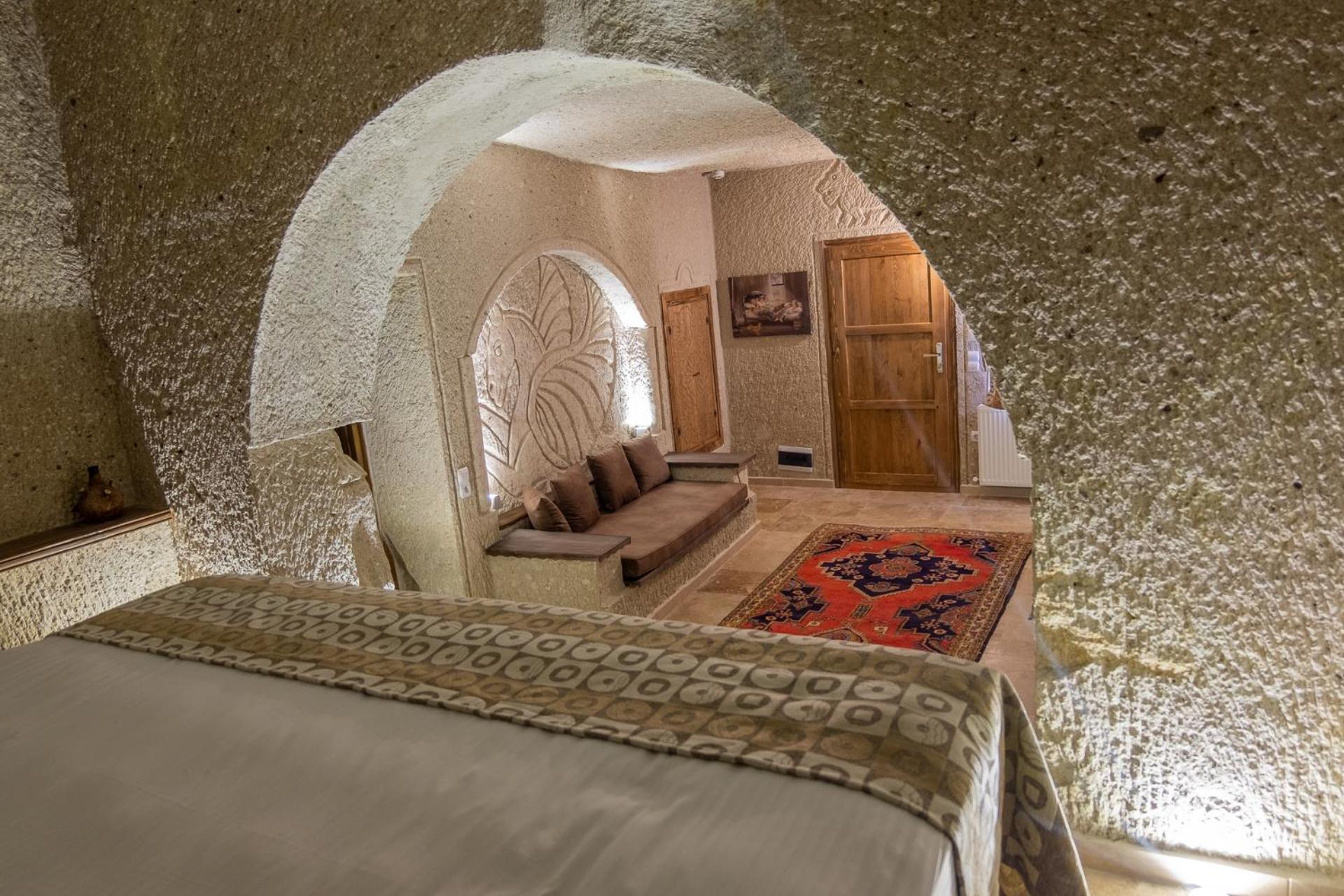 King Suite with Spa Bath