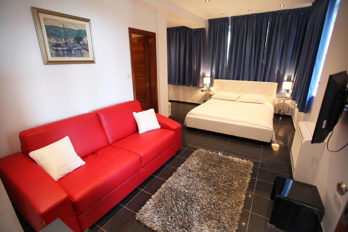 Double Room with Terrace