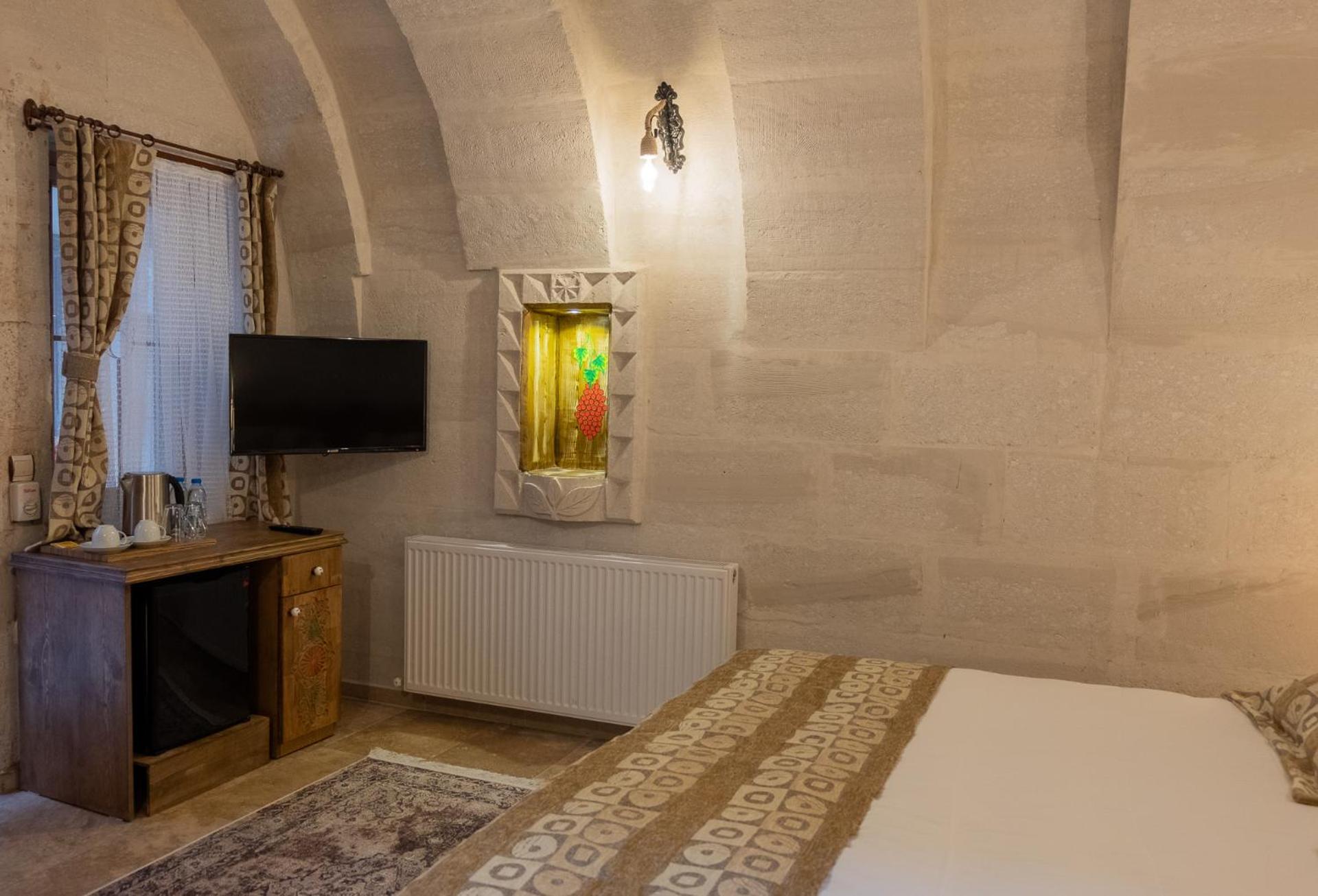 Arched Double Room - Photo 2