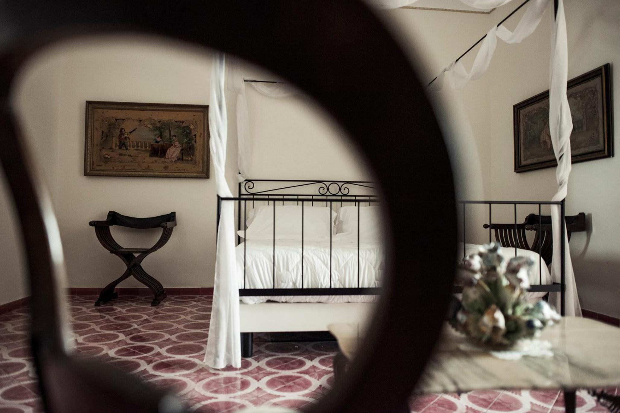 Suite with Terrace - Photo 15