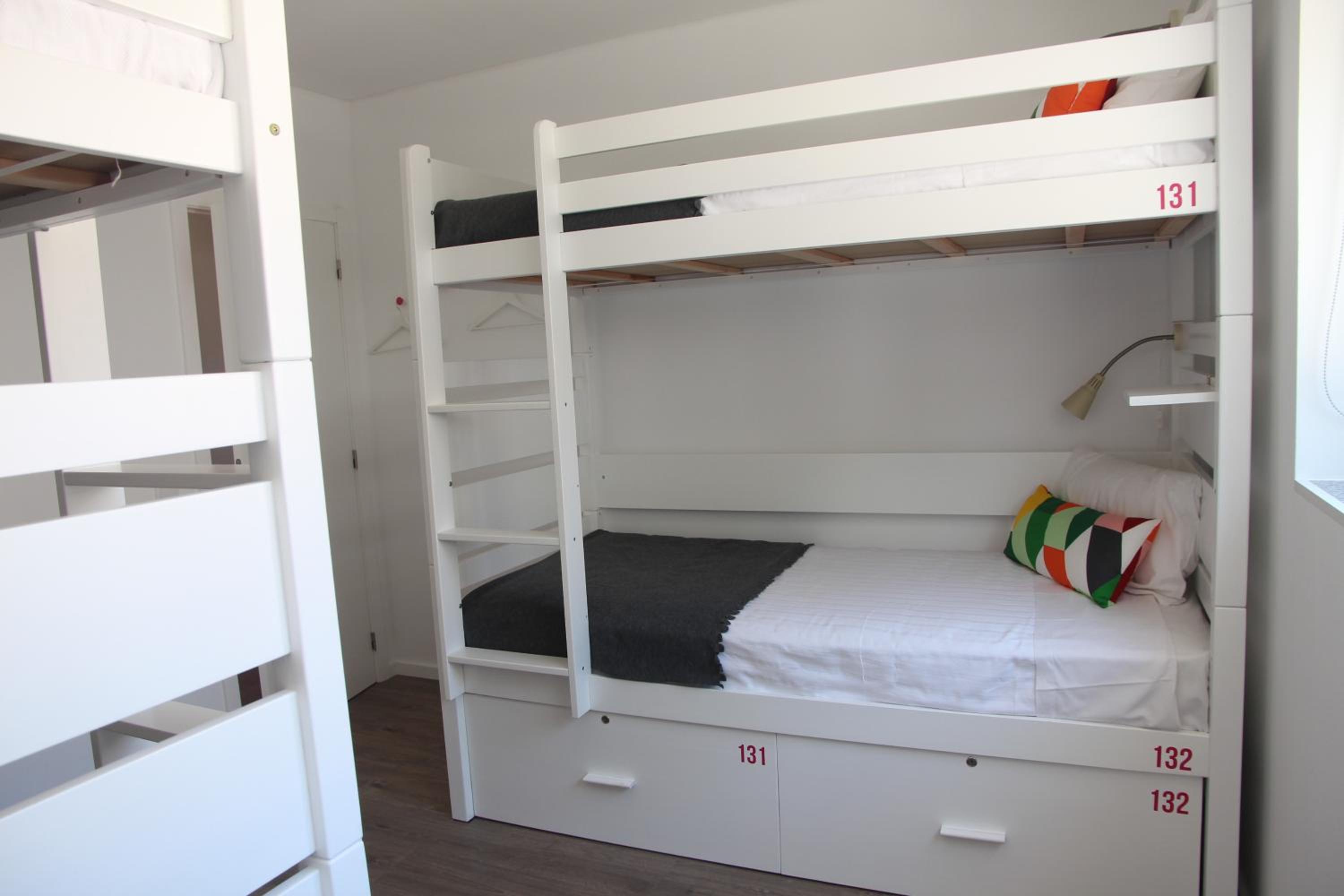 Single Bed in 4-Bed Dormitory Room photo 1