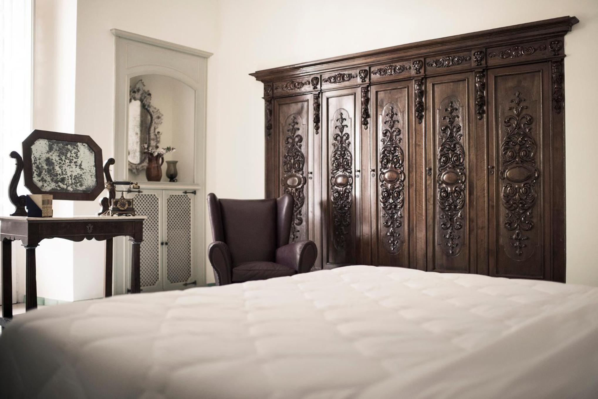 Junior Suite with Balcony