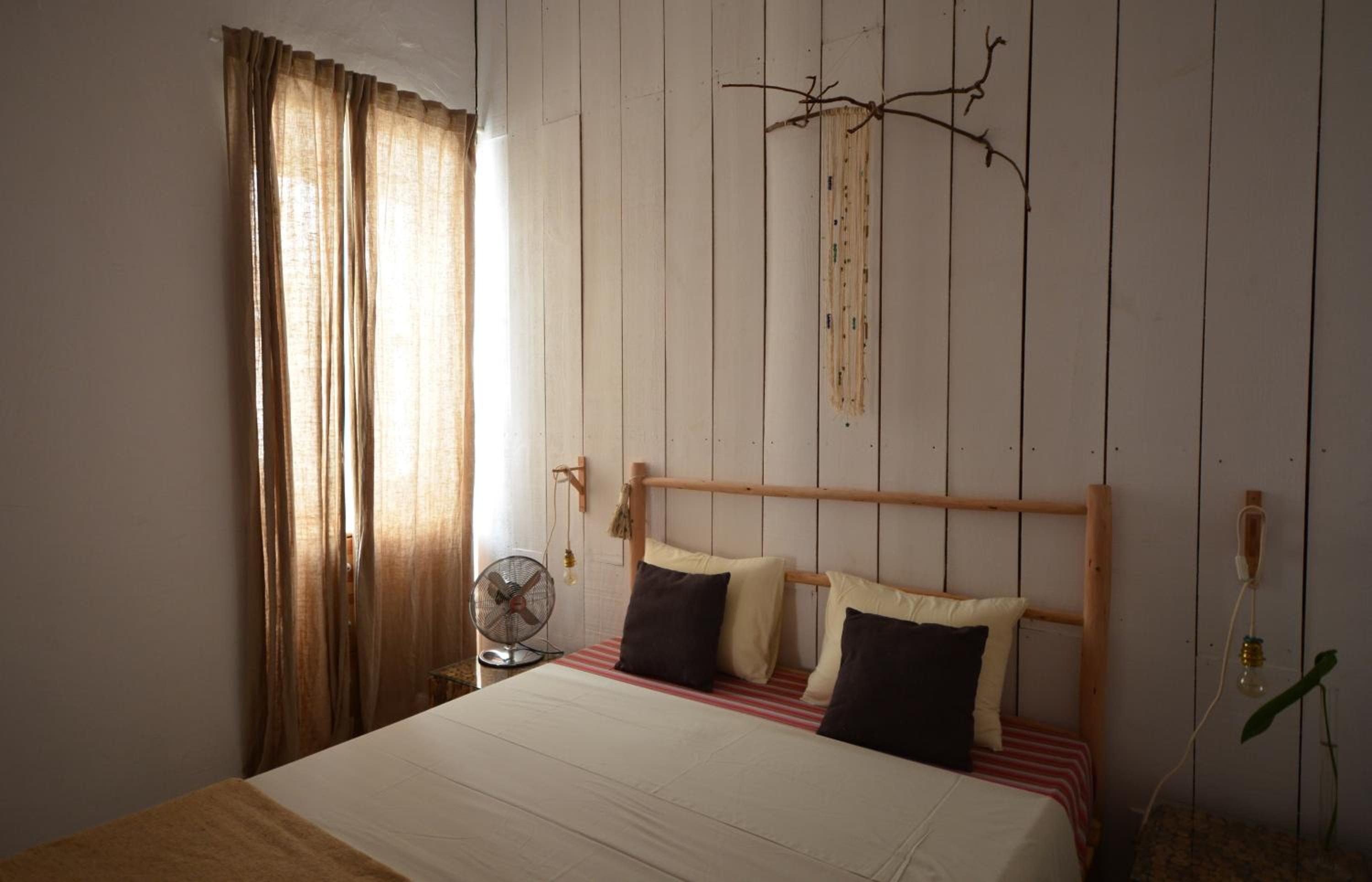 Queen Room - Photo 4