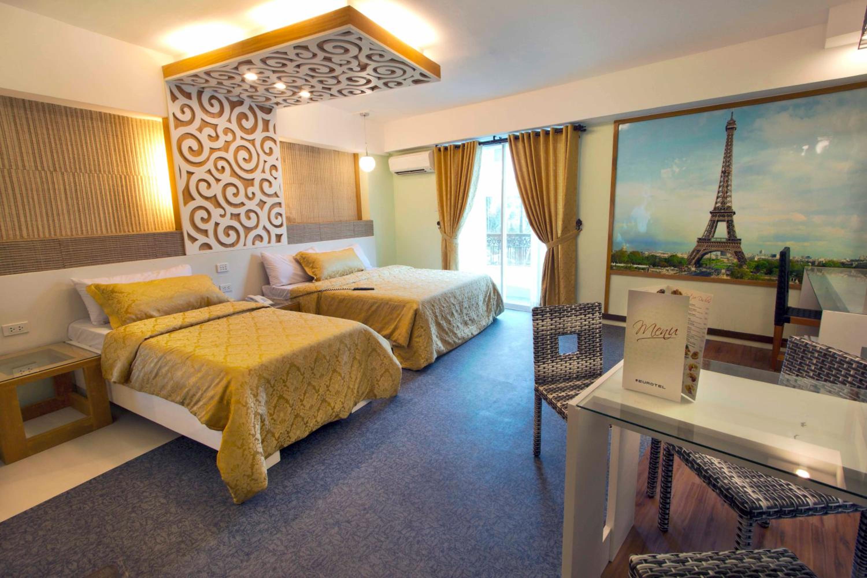 Suite 2