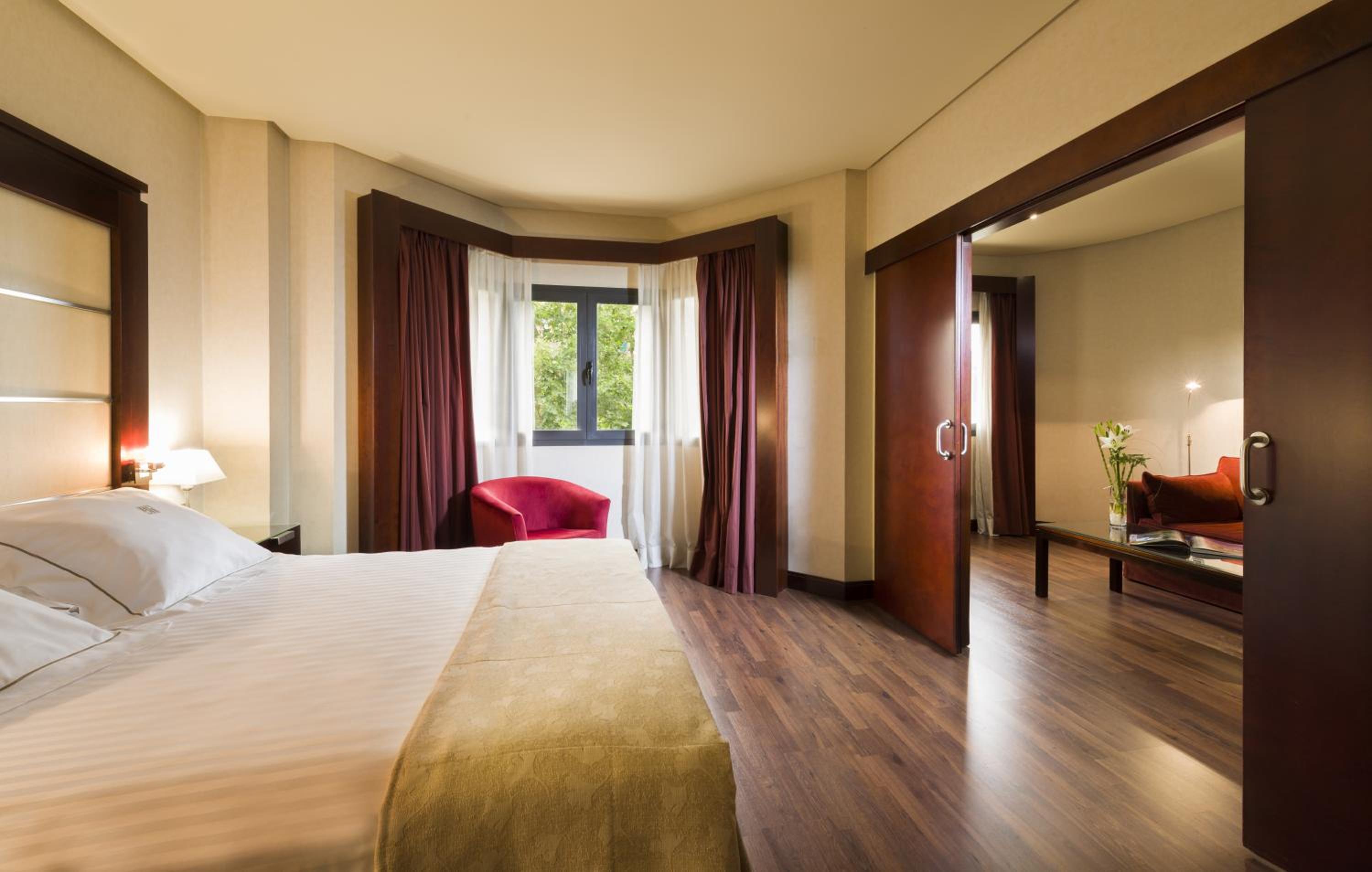 Junior Suite - Photo 1