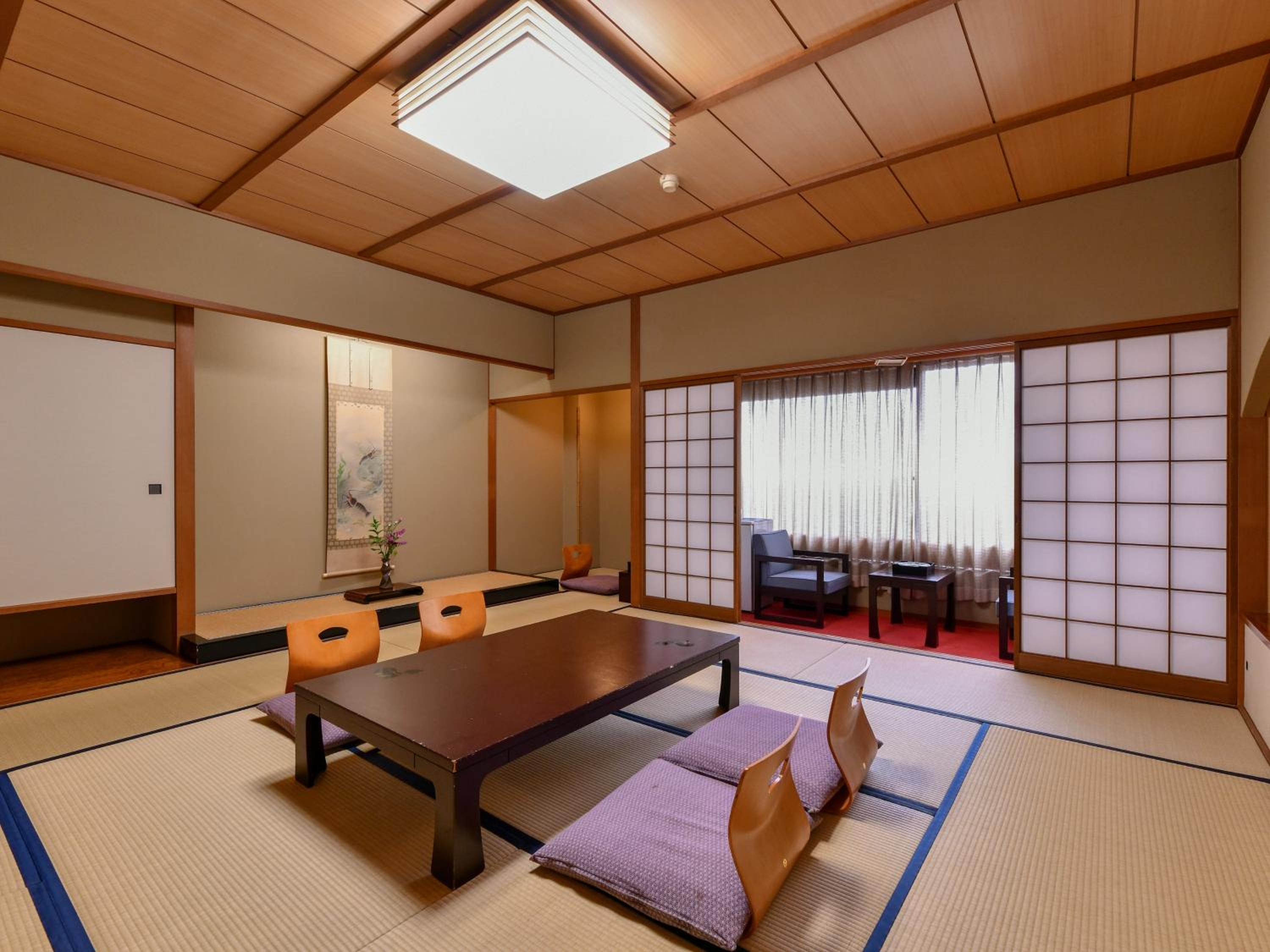 Japanese-Style Room