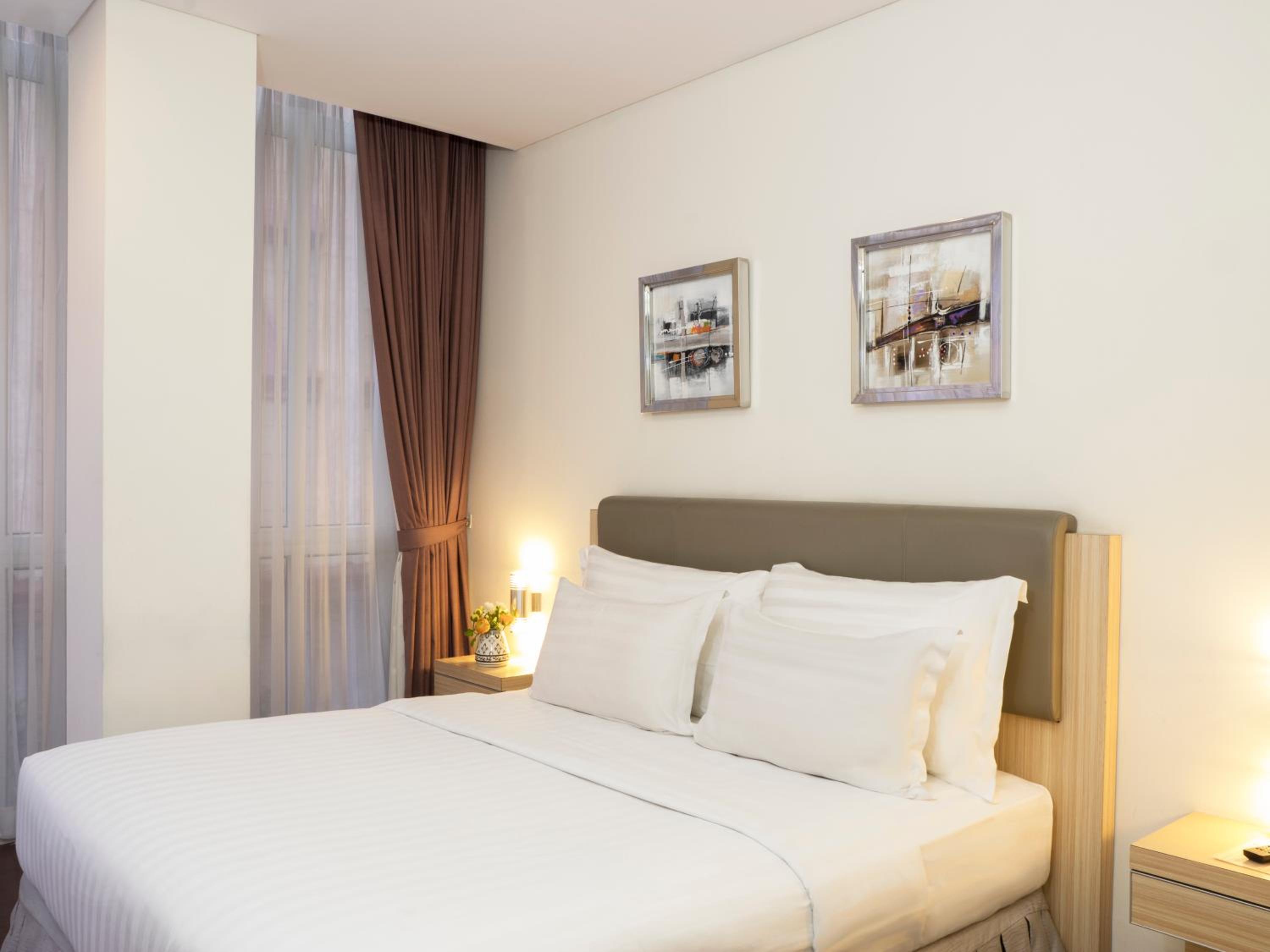 Deluxe Double or Twin Room - Photo 6