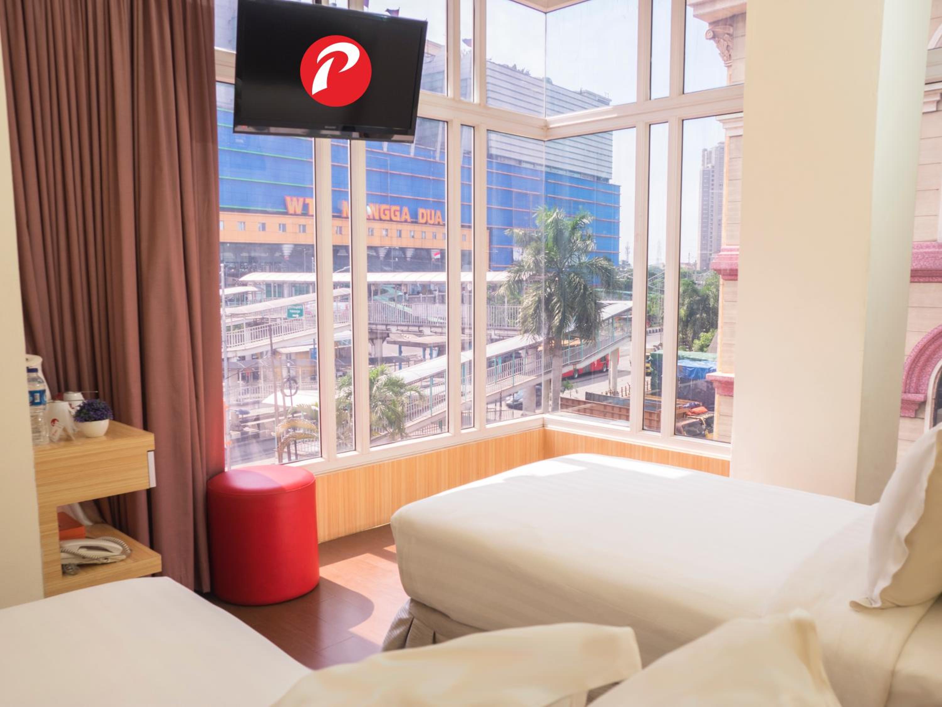 Deluxe Double or Twin Room - Photo 8