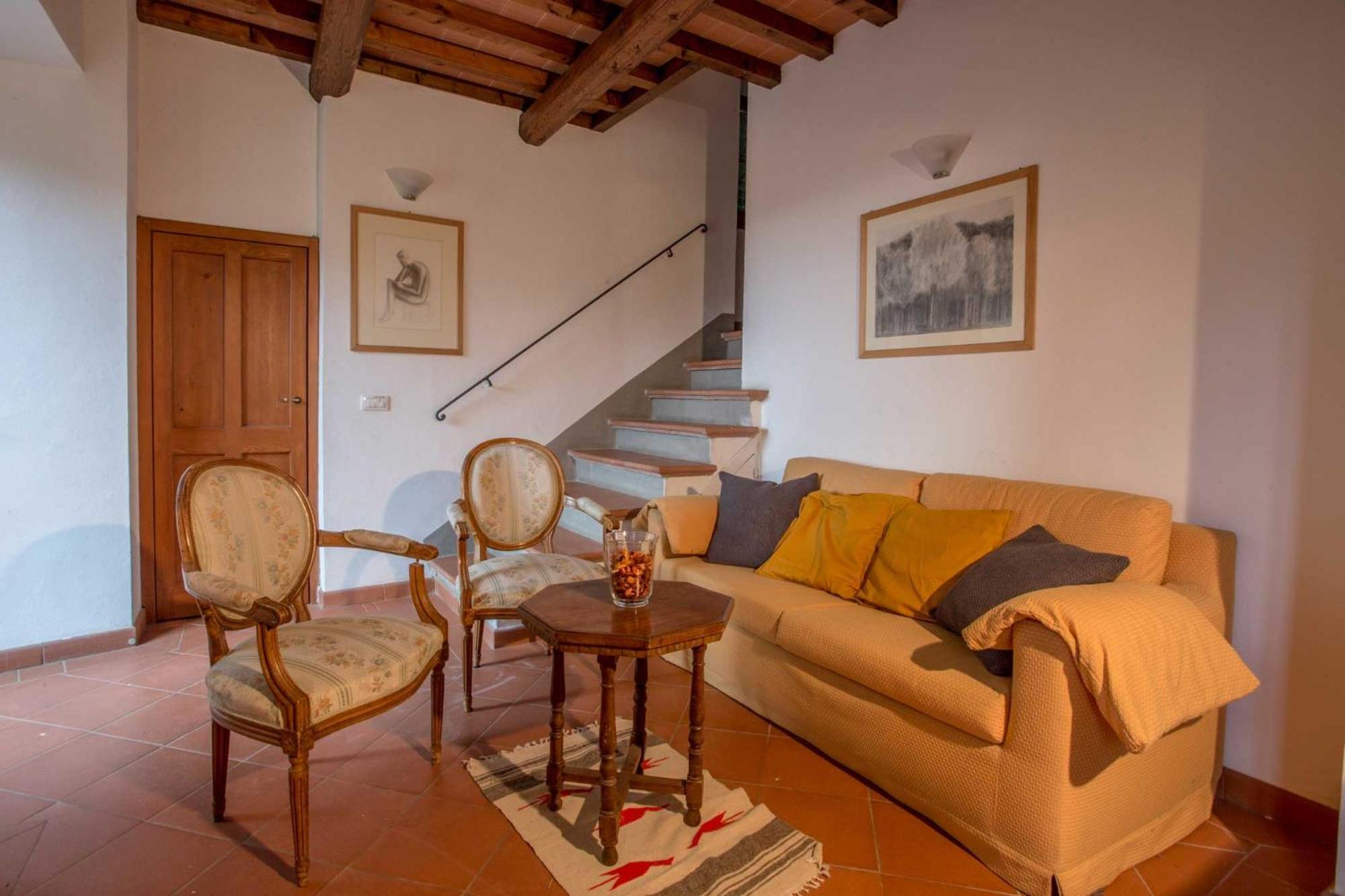 Two-Bedroom Apartment with View photo 2