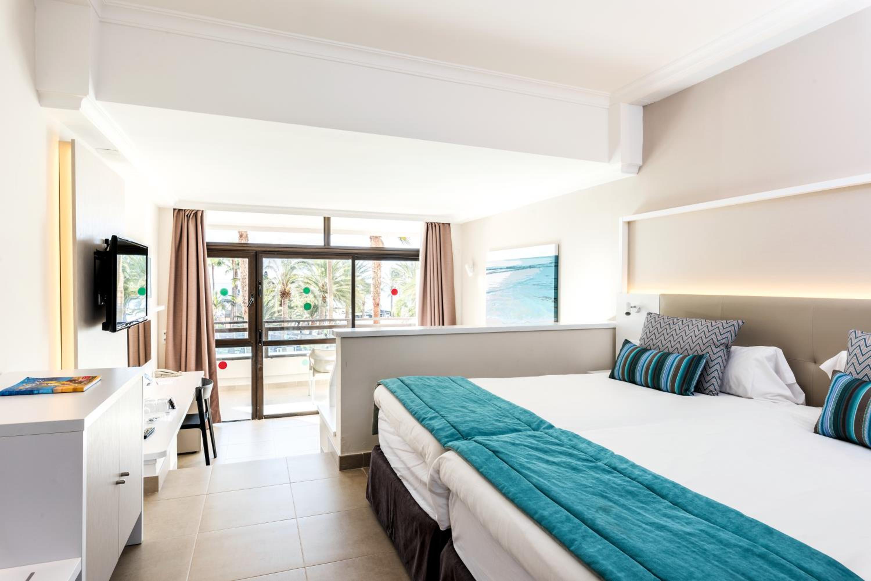 Habitación Doble (2 Adultos)