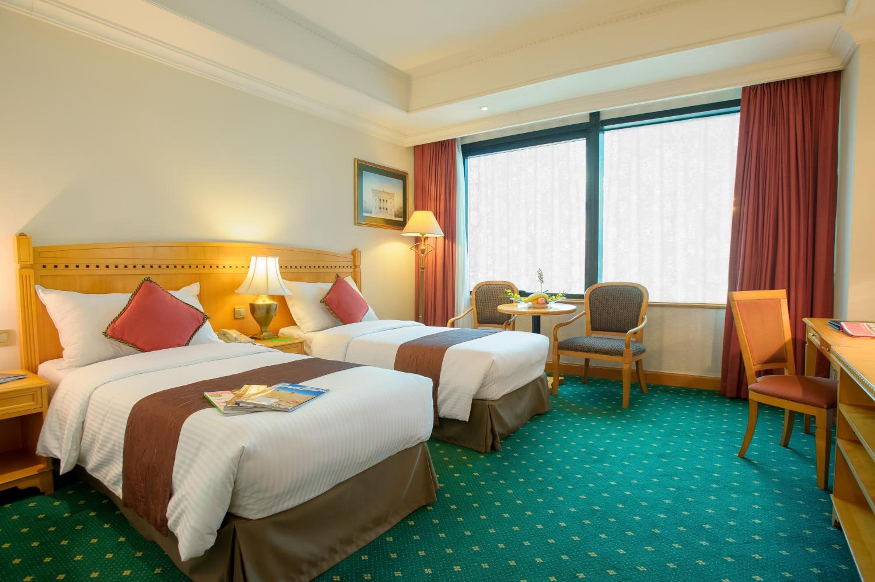 Deluxe Twin Room photo 1