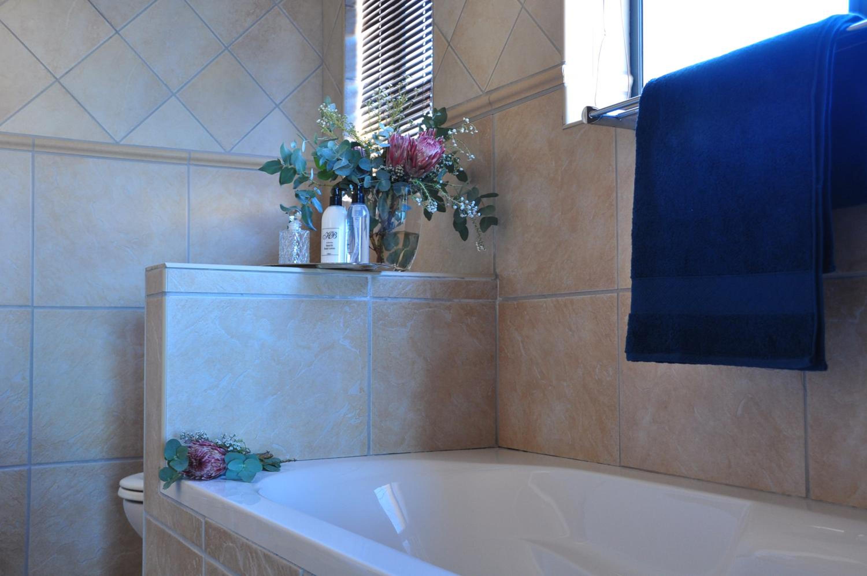 Deluxe Double Room with Balcony and Sea View - Photo 6