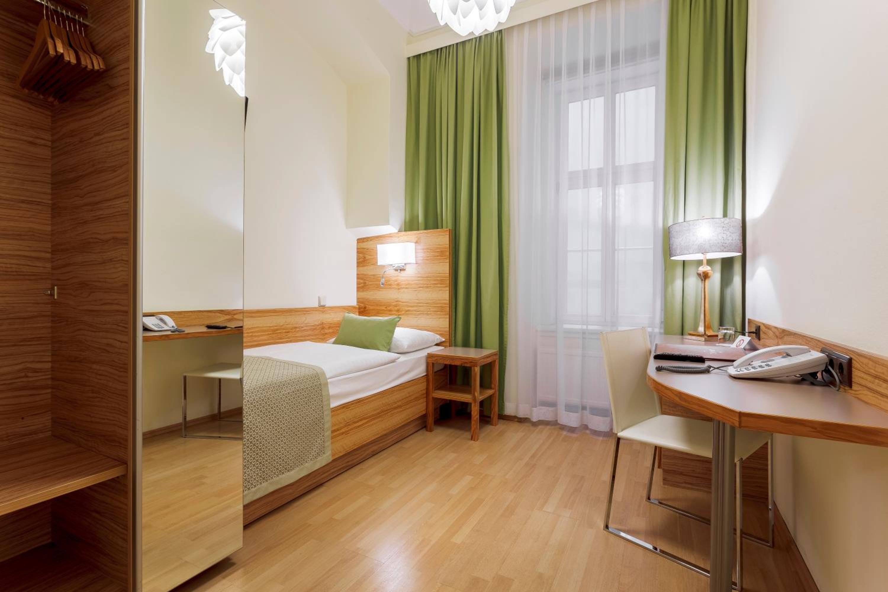 Standard Single Room photo 1
