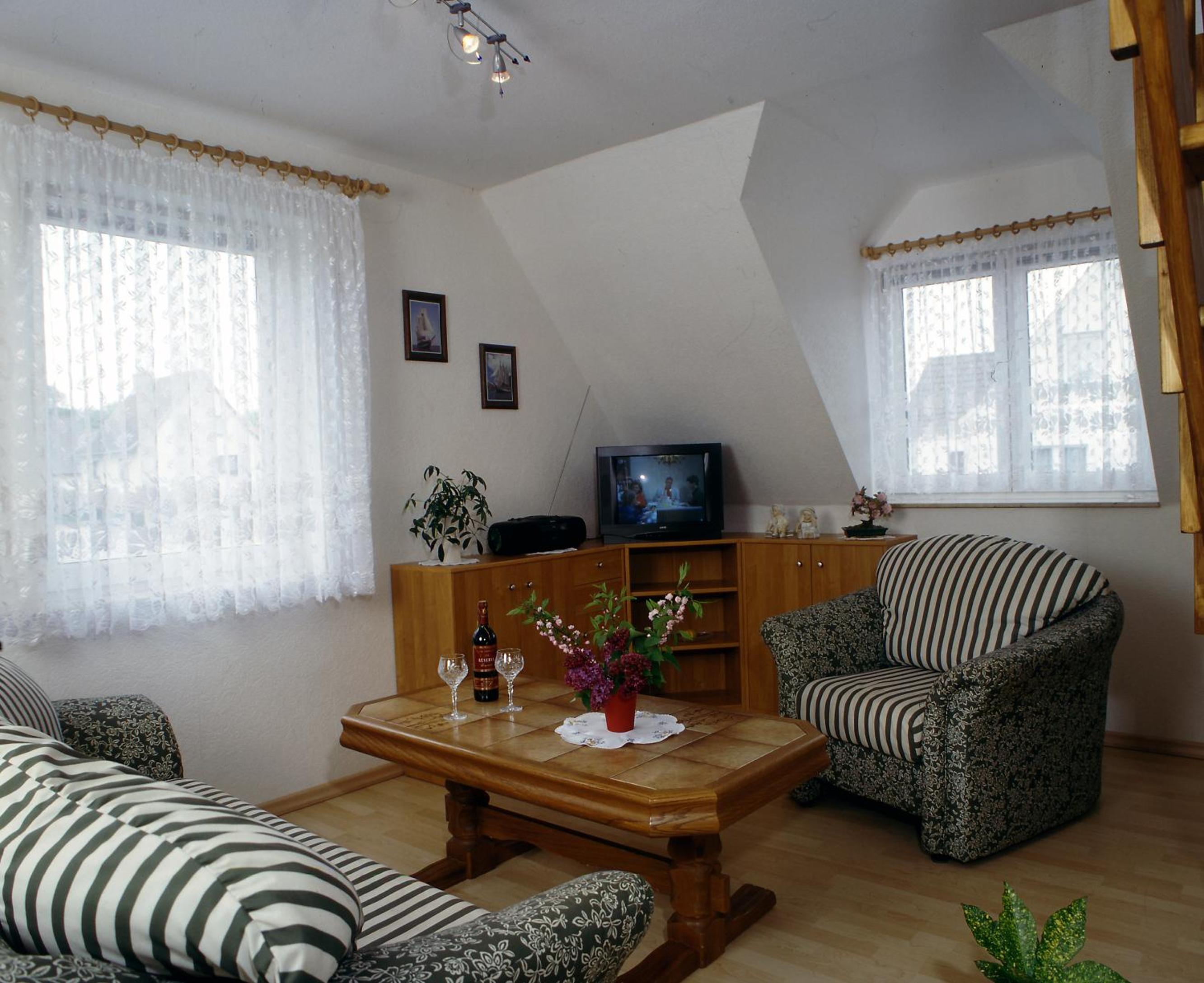 Standard One-Bedroom Apartment photo 1
