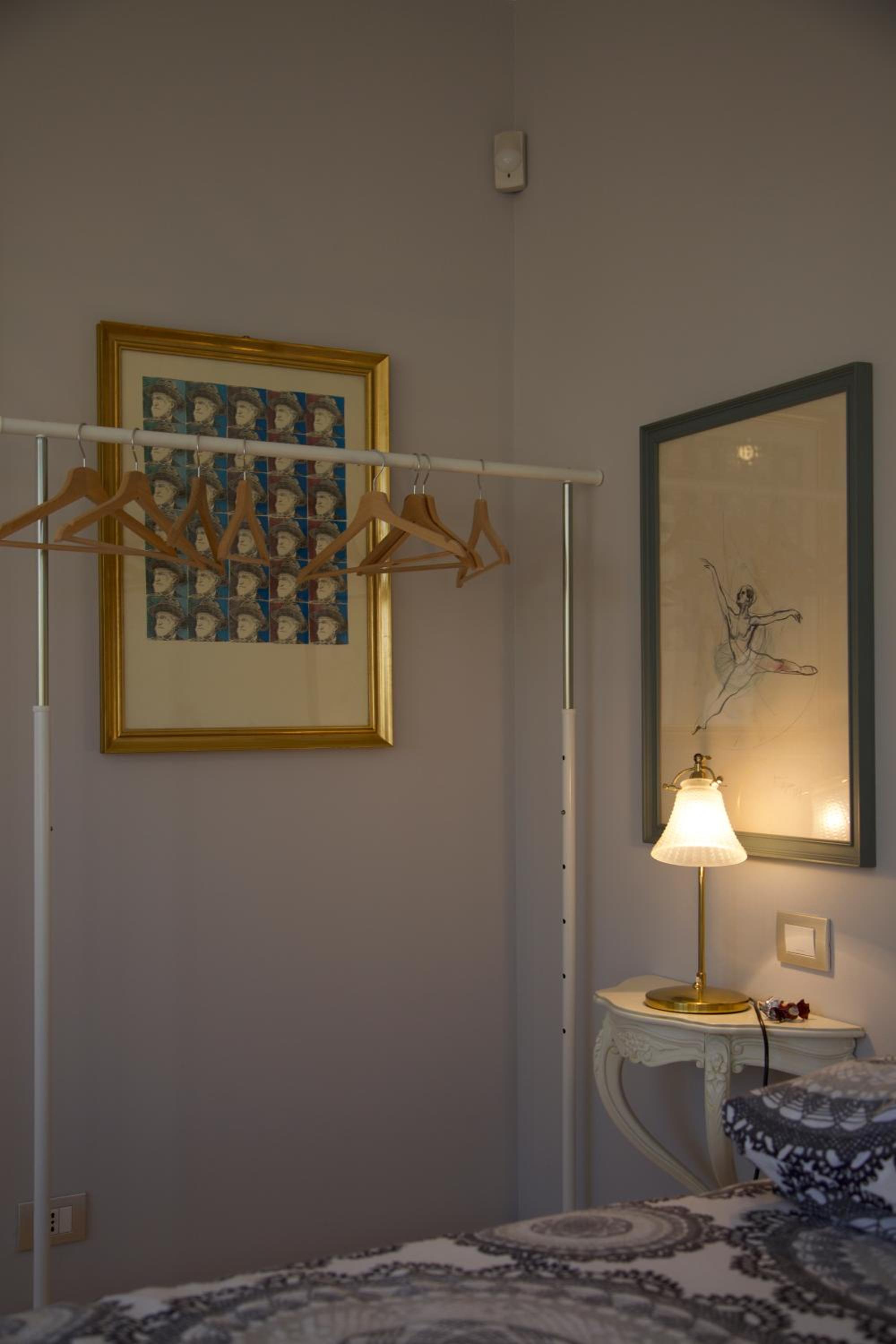 Double Room with Private Bathroom photo 2