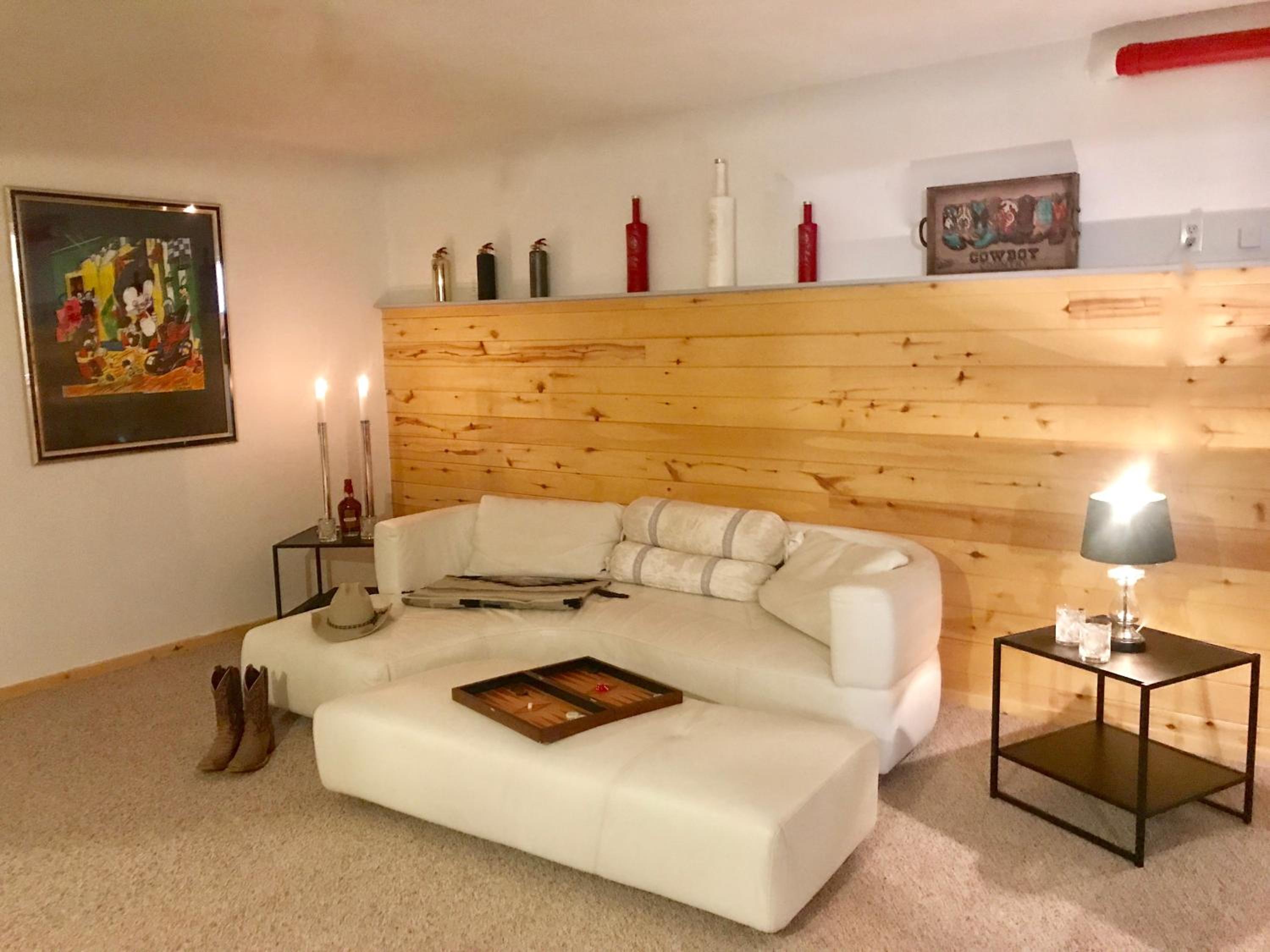 Queen Suite photo 3