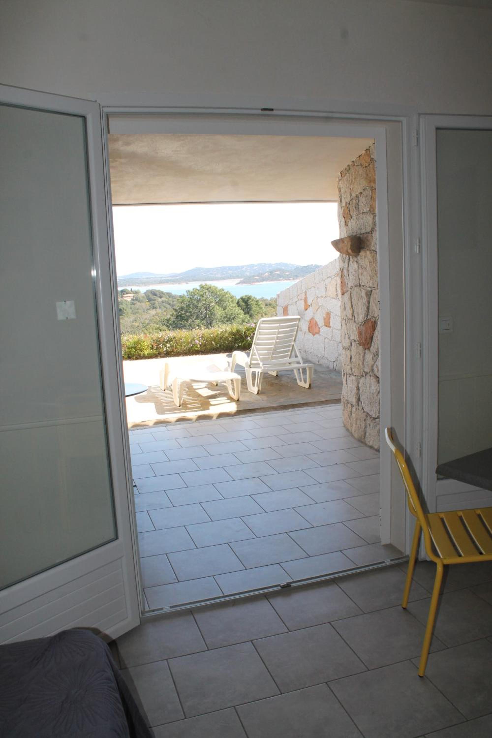 Studio with Sea View
