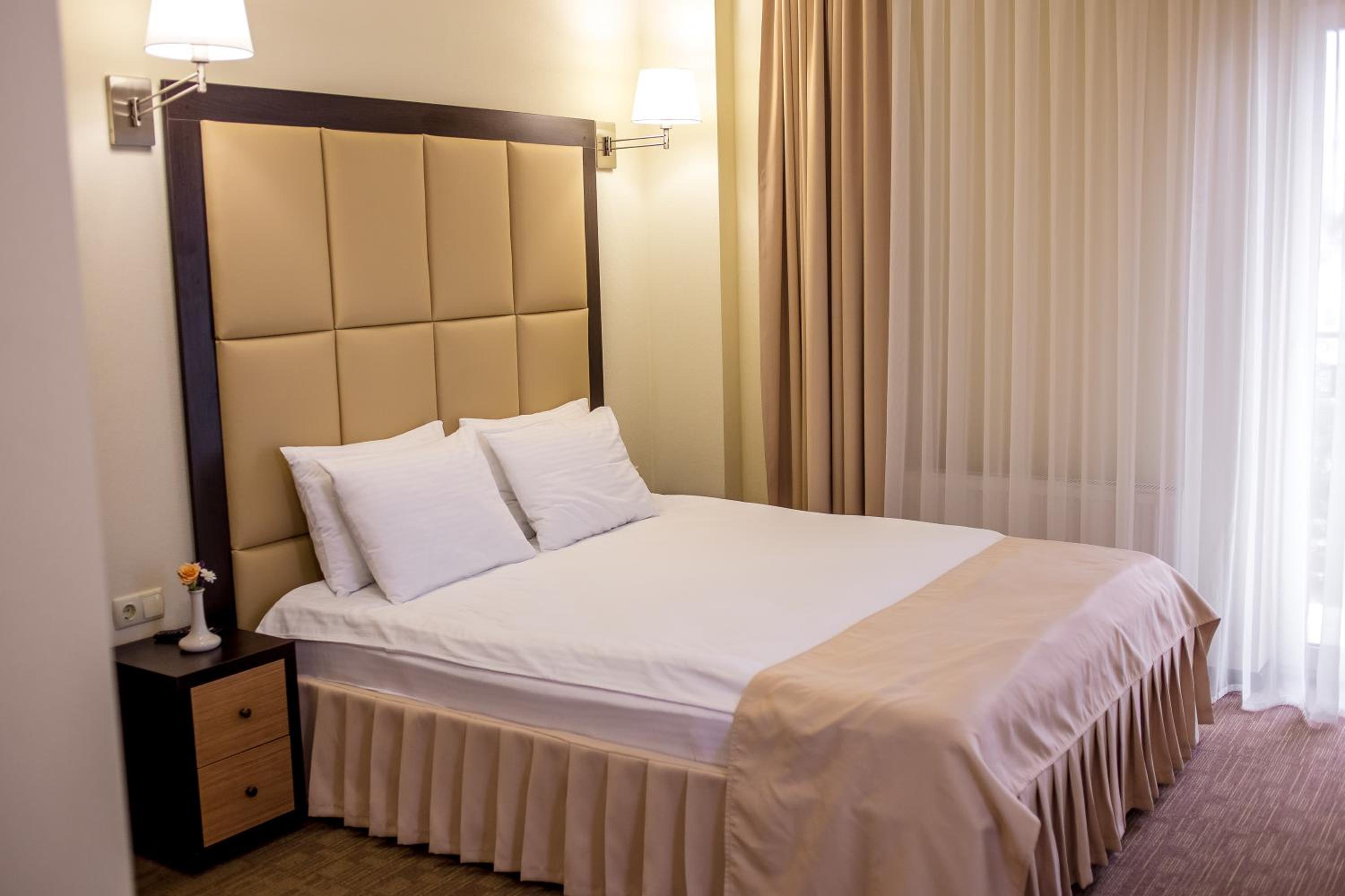 Deluxe Double Room photo 3