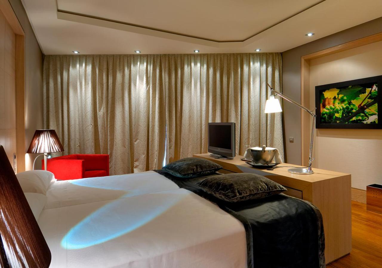 Standard Double Room with Parking - Photo 8