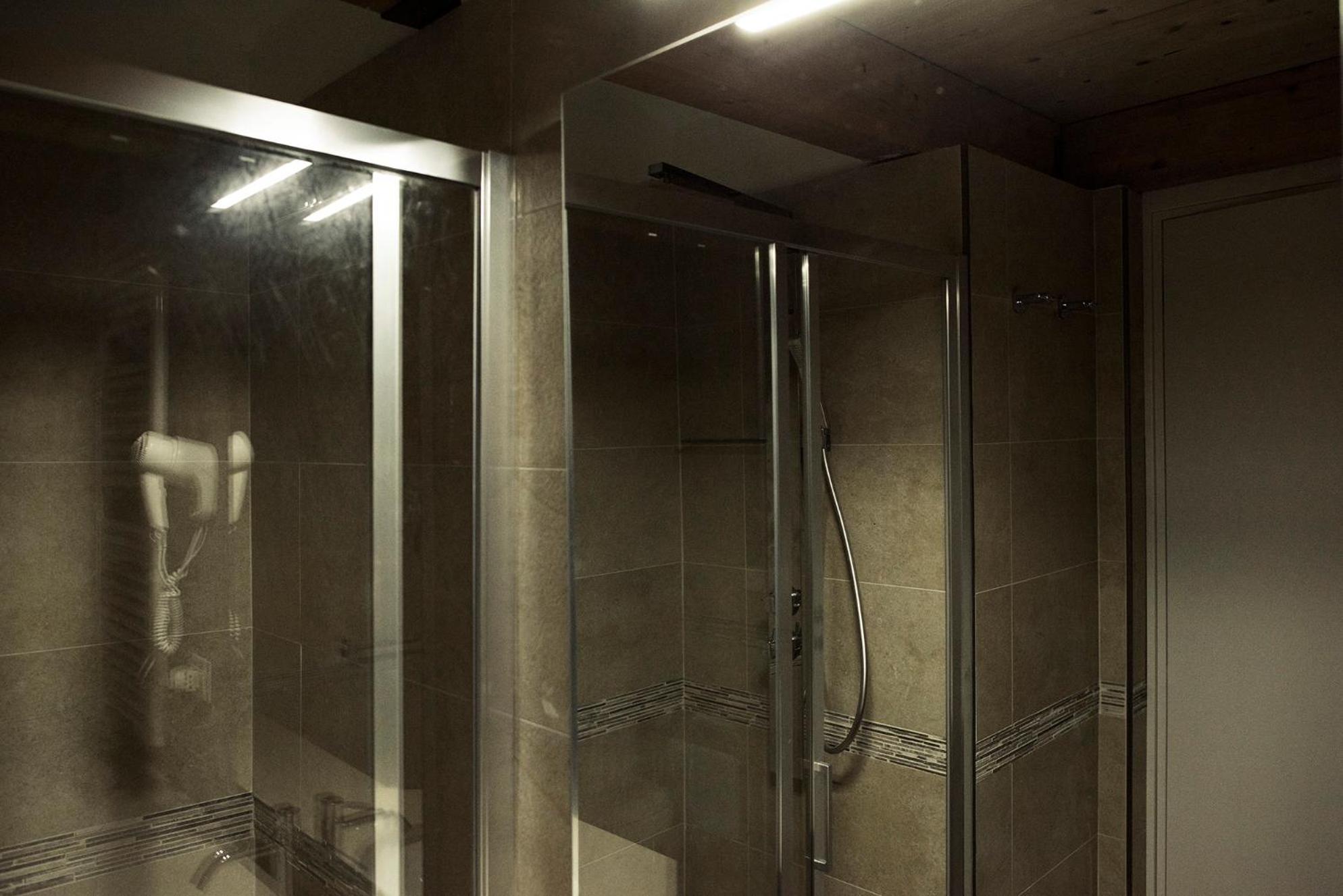 Superior Triple Room - Photo 6