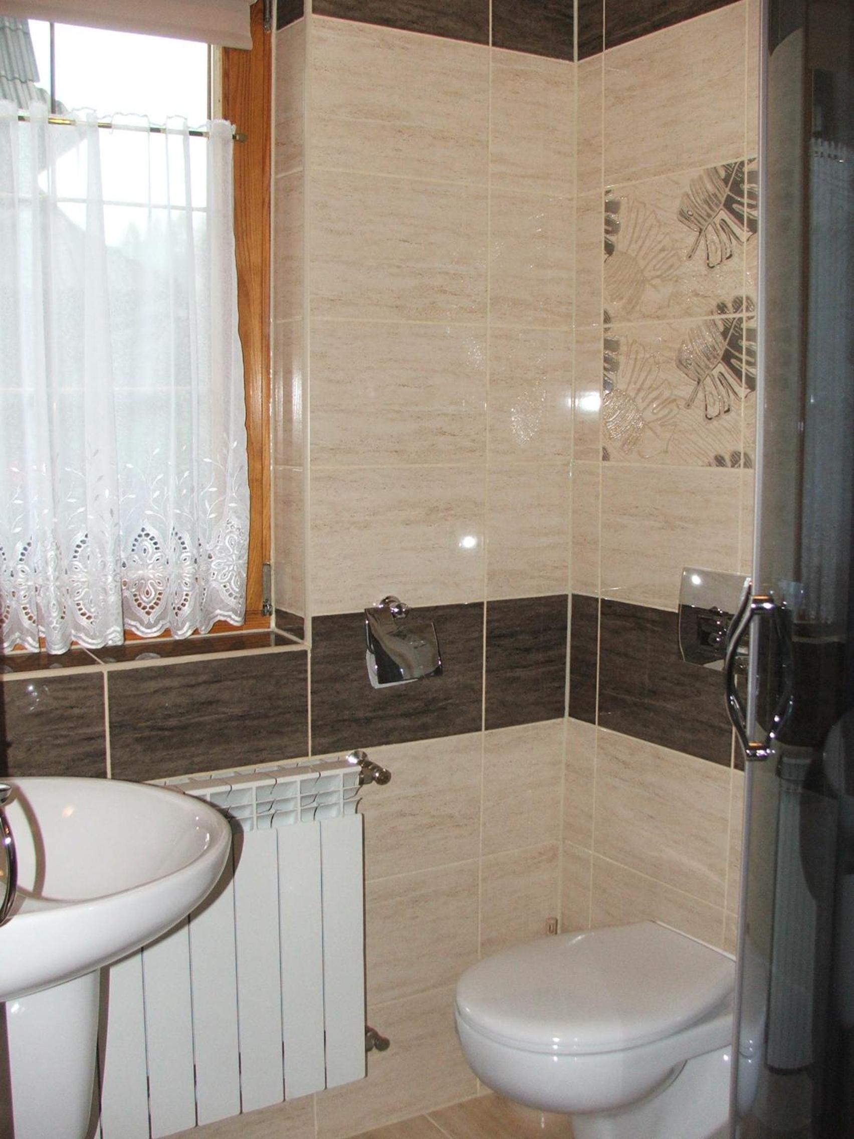 Double Room - Photo 4
