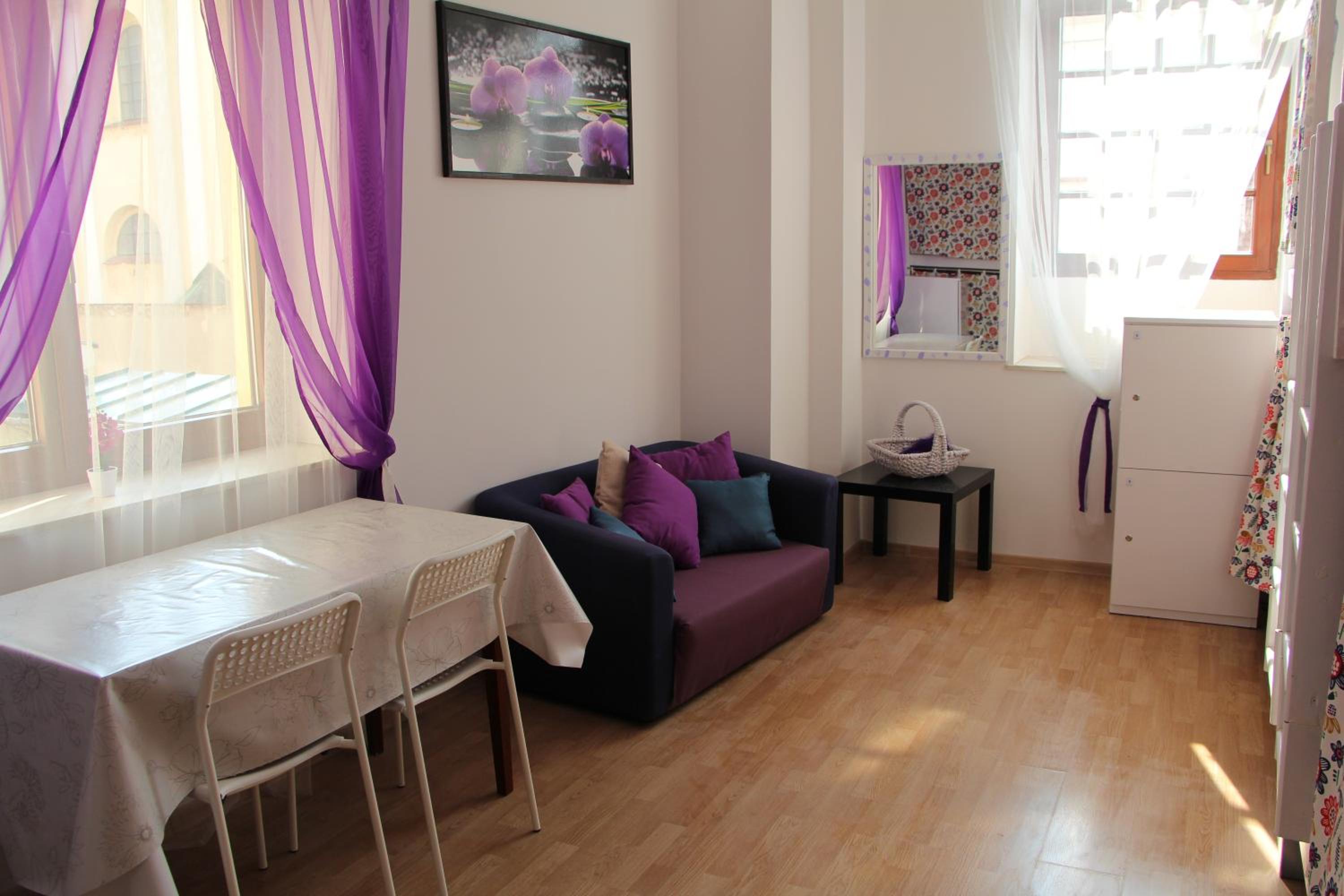 Family Room - Photo 1
