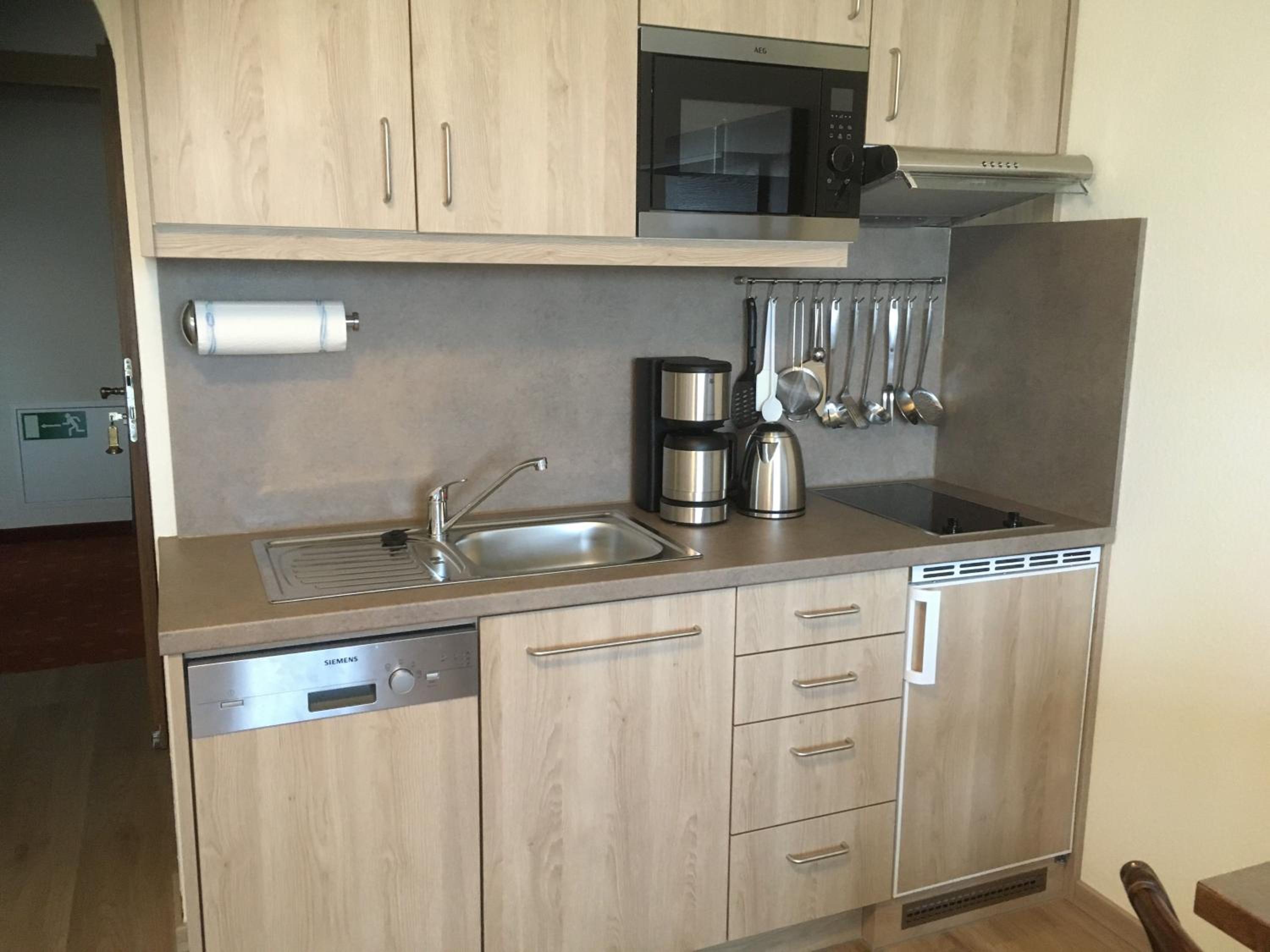 Apartment with Balcony photo 2