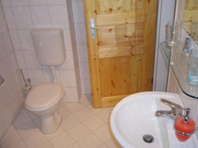 Room No. 4 photo 3