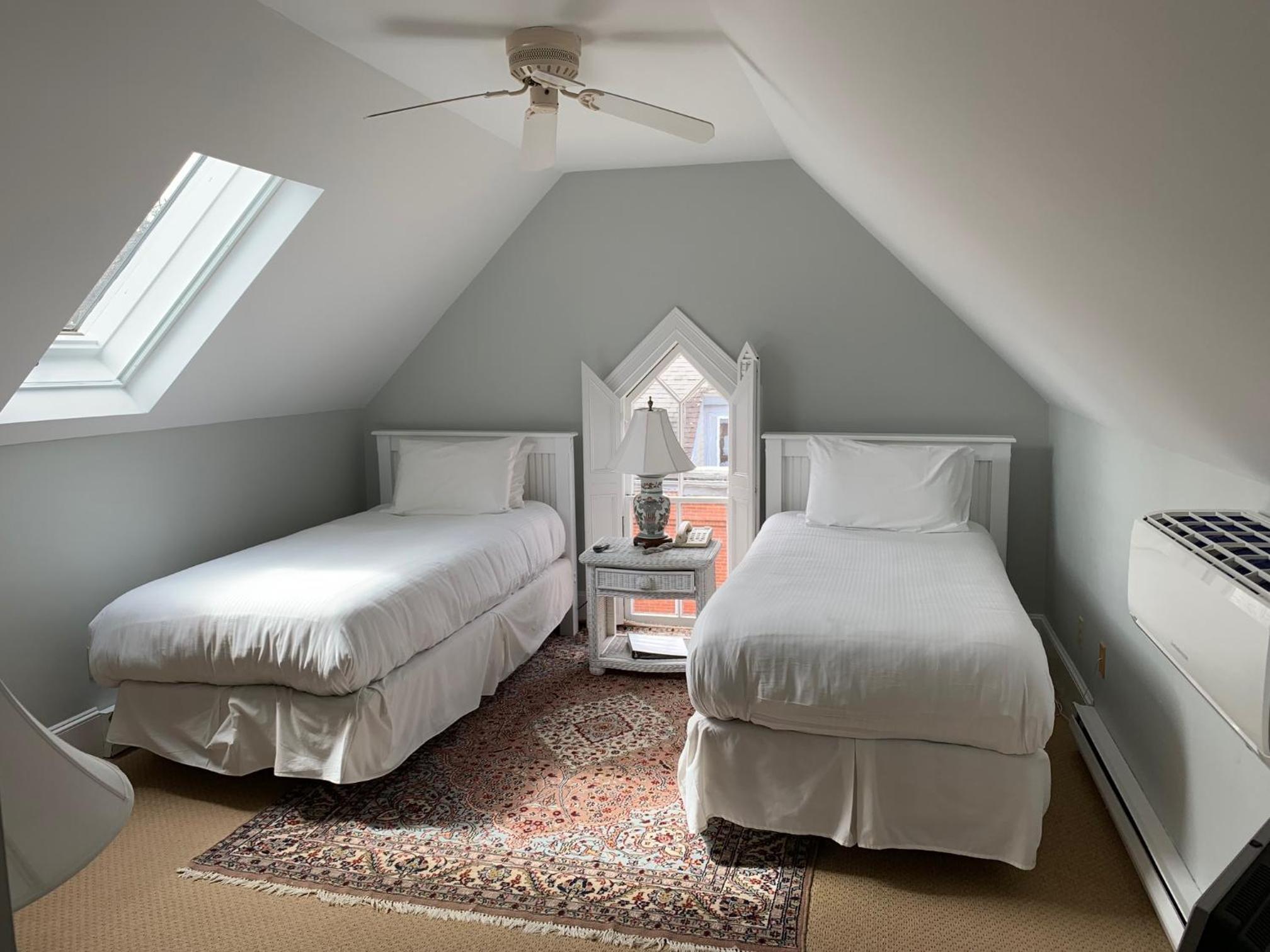 Ida Room