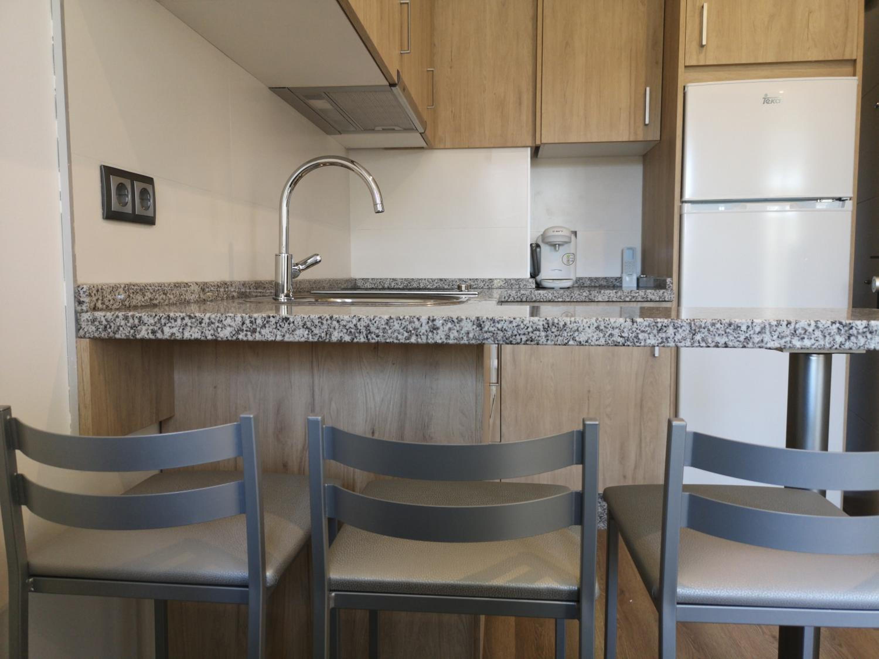 Apartment photo 3