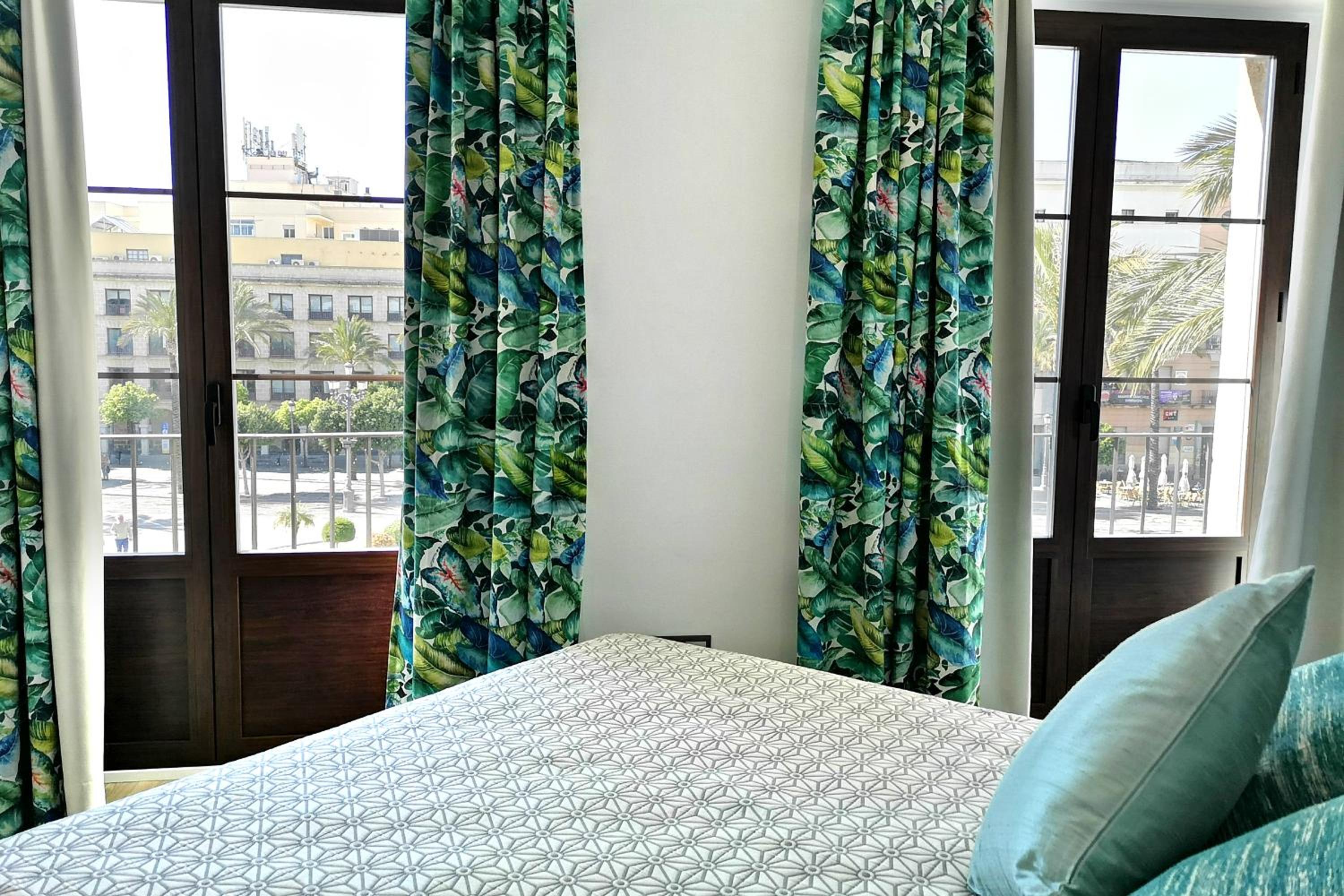 Apartment photo 2
