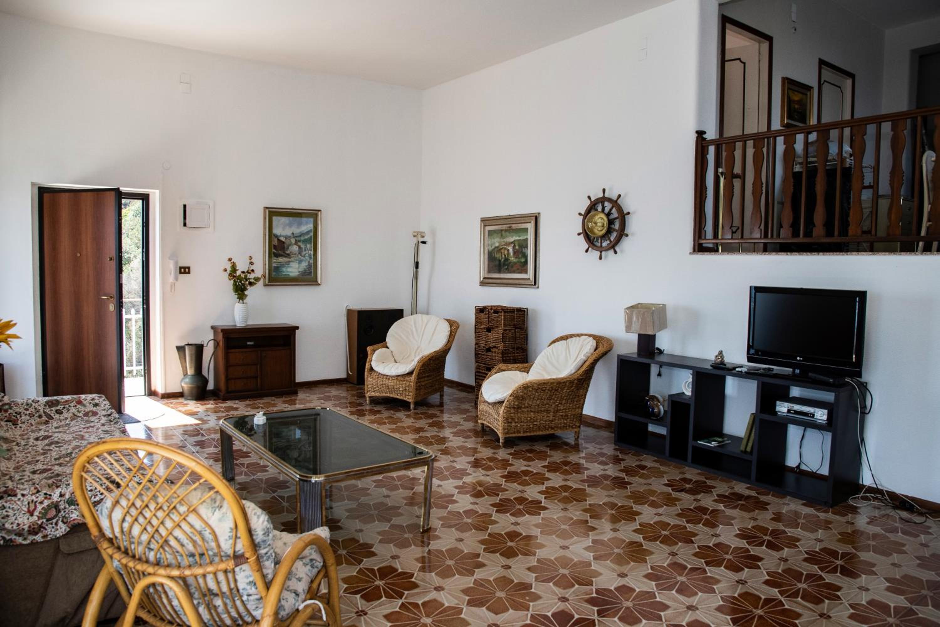 Three-Bedroom House photo 1