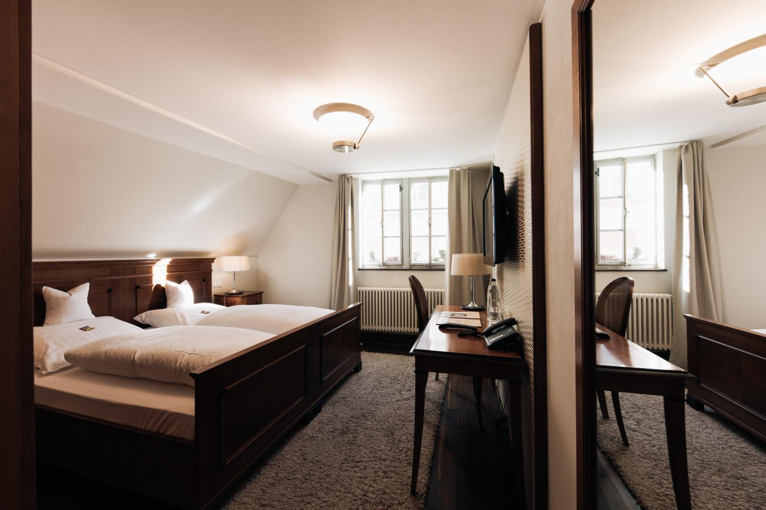 Standard Double Room - Photo 1