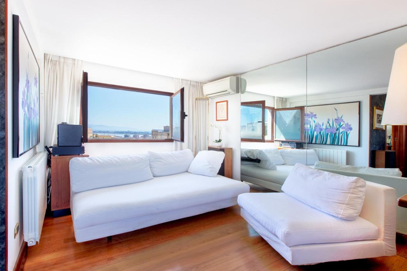 Penthouse Apartment