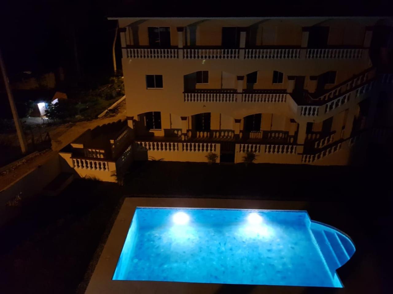 Apartment with Pool View  photo 3