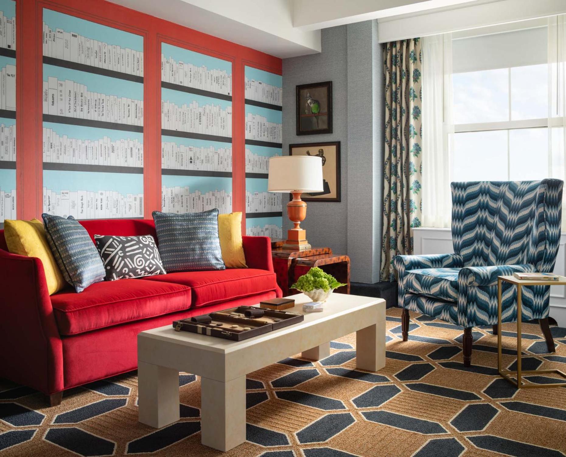 Graduate Junior King Suite photo 3