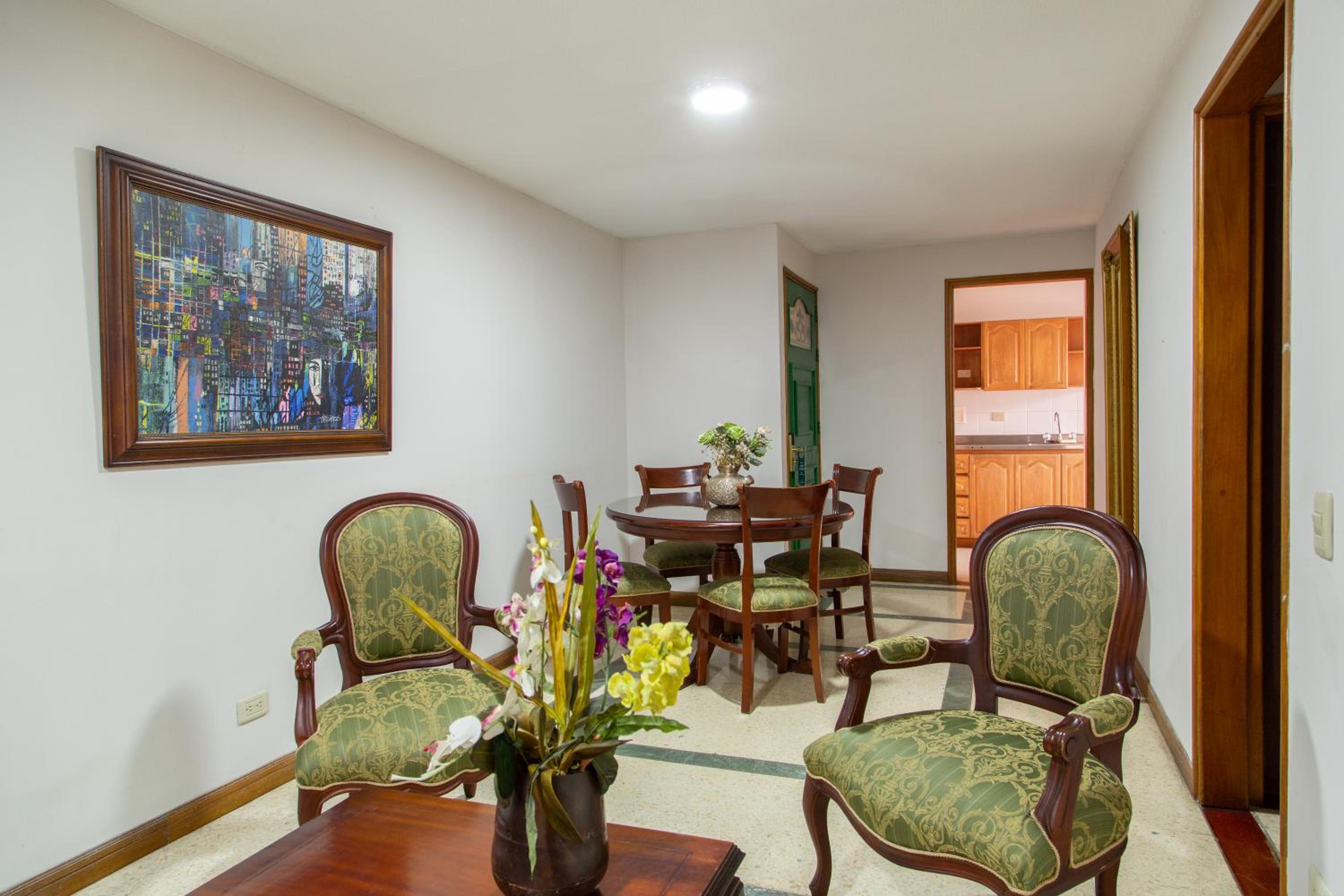 Two-Room Apartment - Photo 3