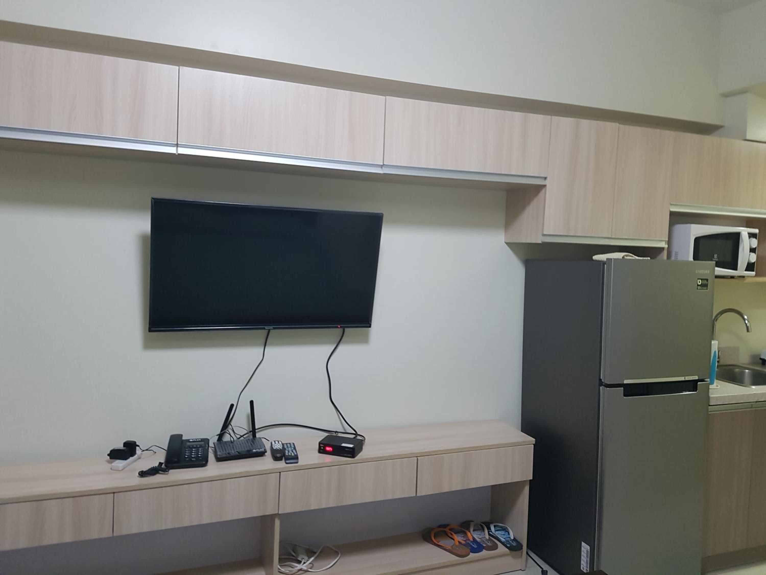 Apartment with Sea View - Photo 14