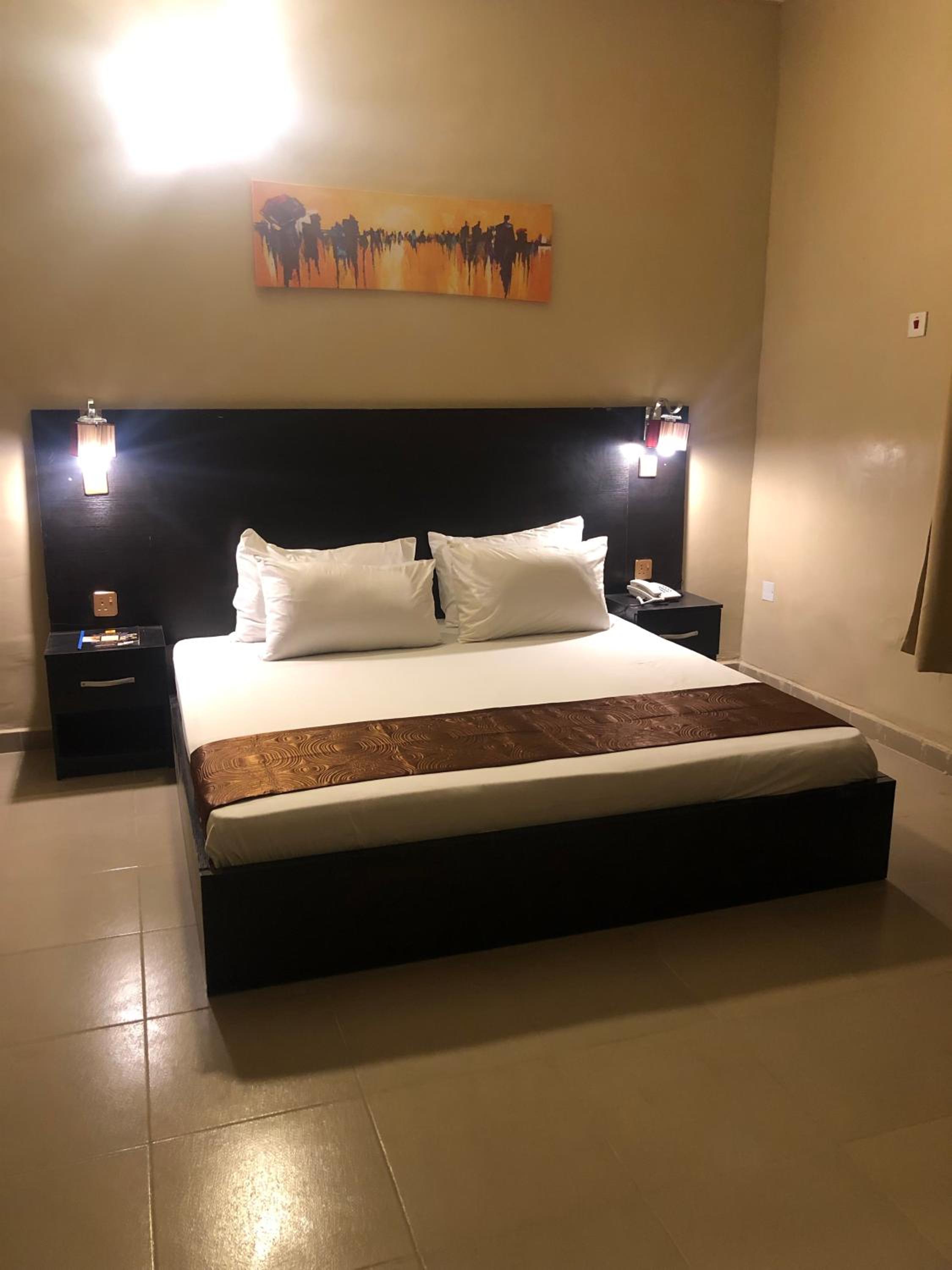 Superior King Room photo 2