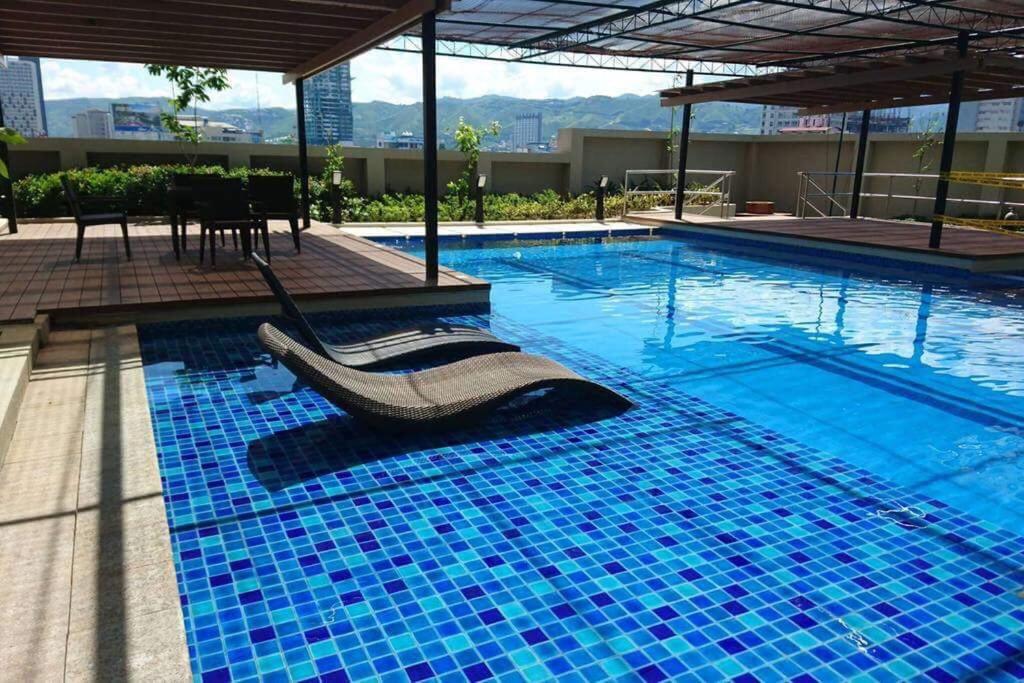 Apartment with Sea View - Photo 12