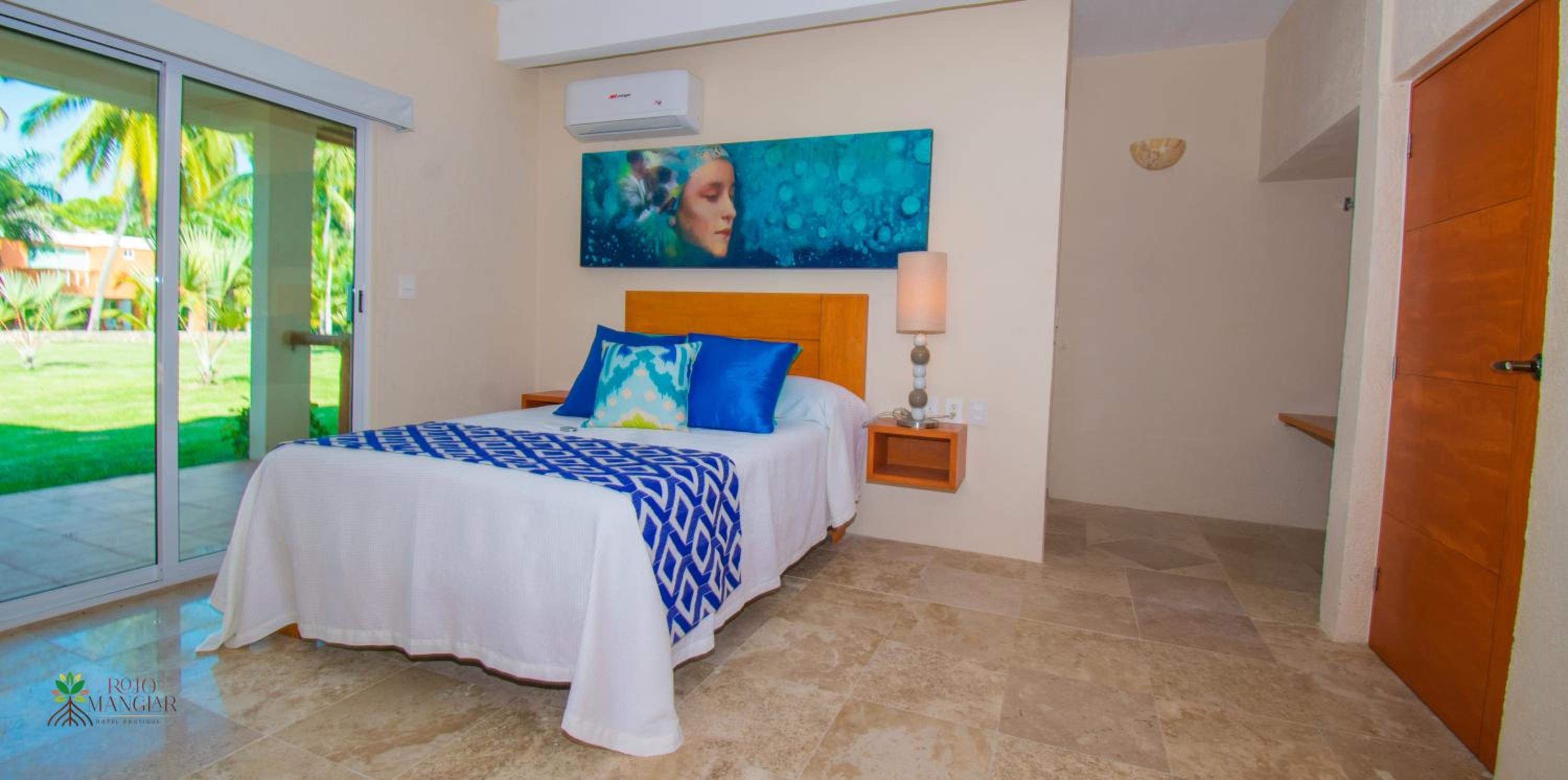 Double Room - Photo 9