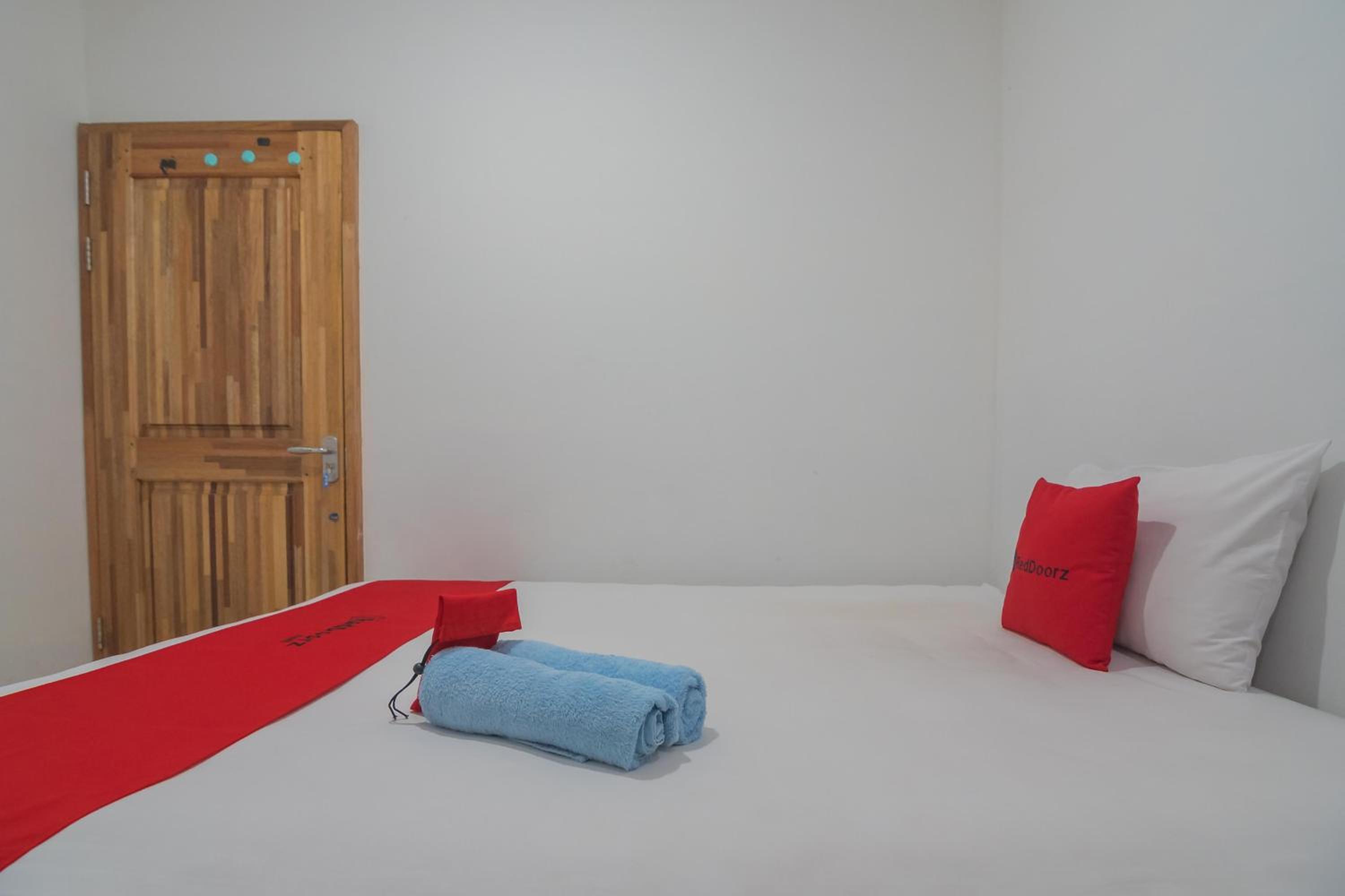 Double Room - Photo 5