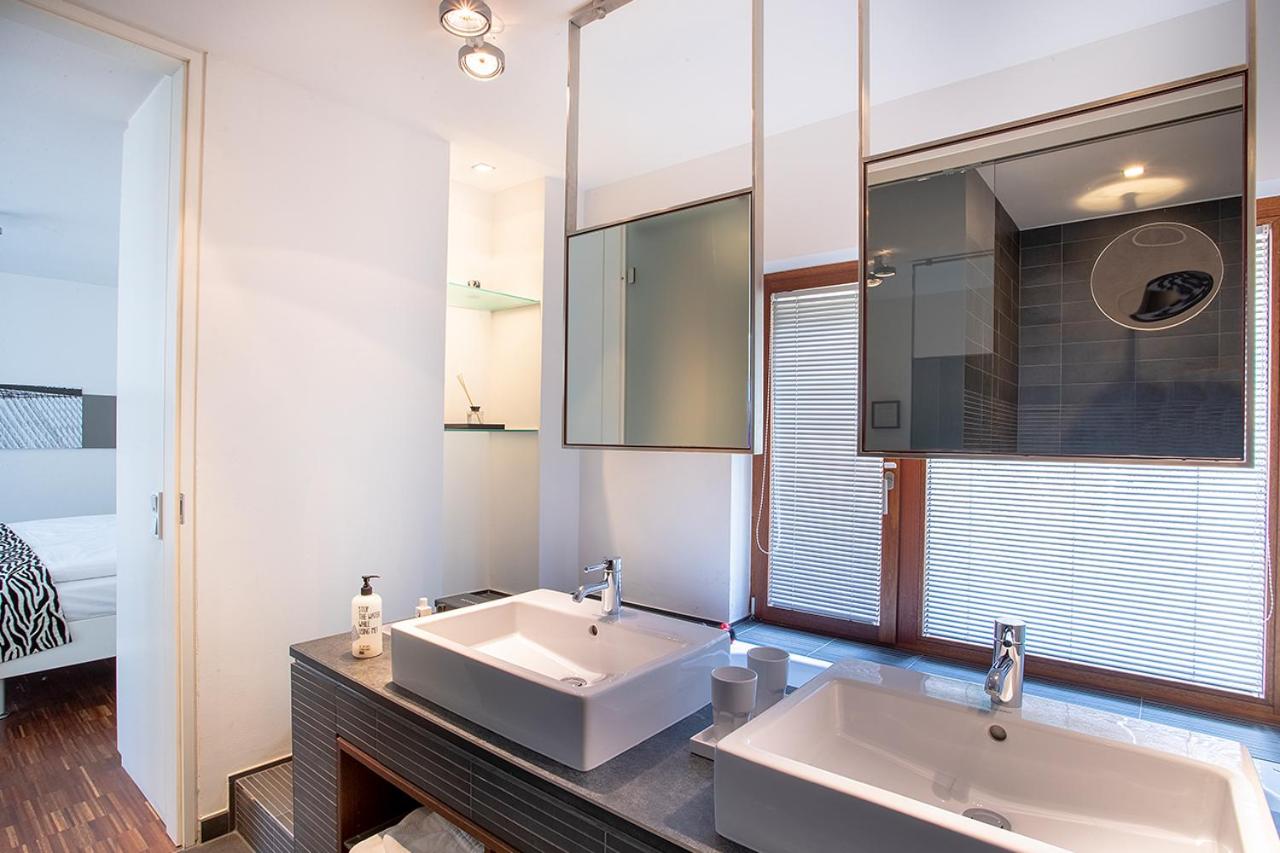 Suite - Photo 6