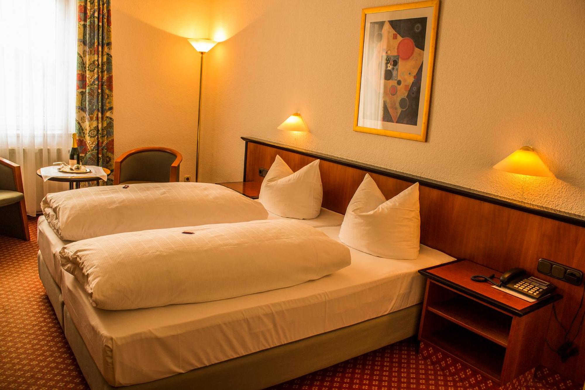 Double Room - Photo 2