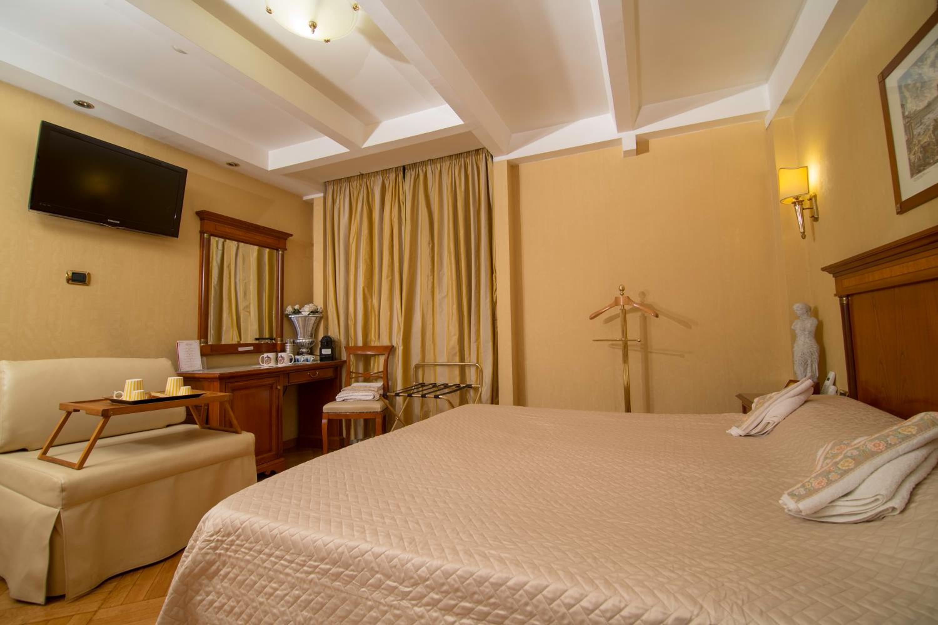 Triple Room photo 1