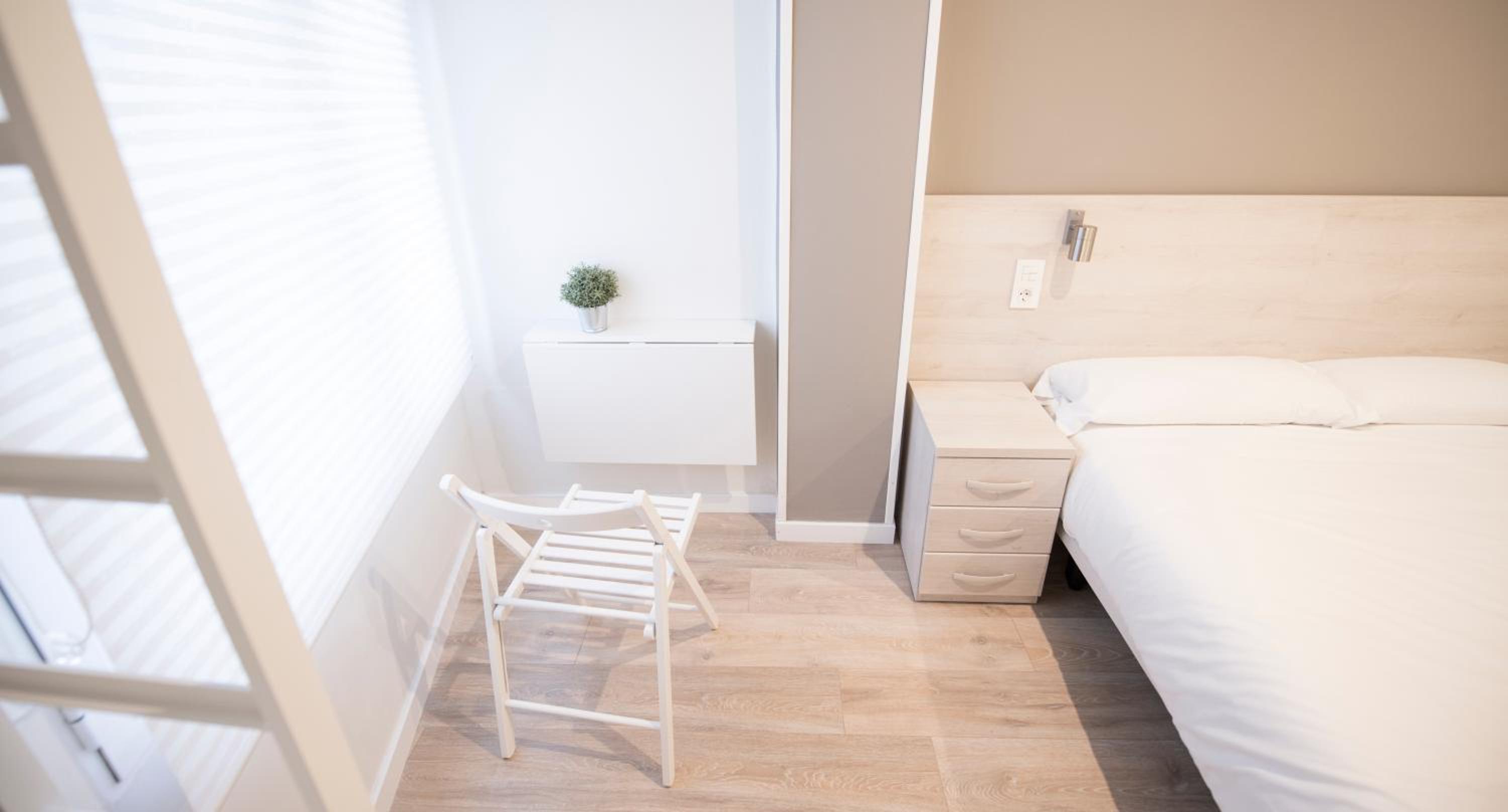 Habitación Doble con Baño Privado