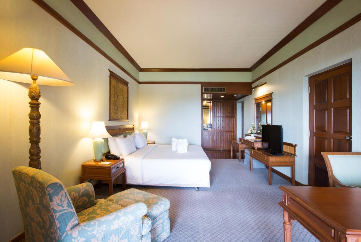 One-Bedroom Suite photo 2