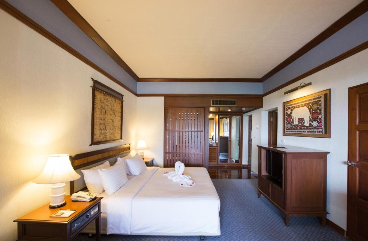 Two-Bedroom Suite photo 2