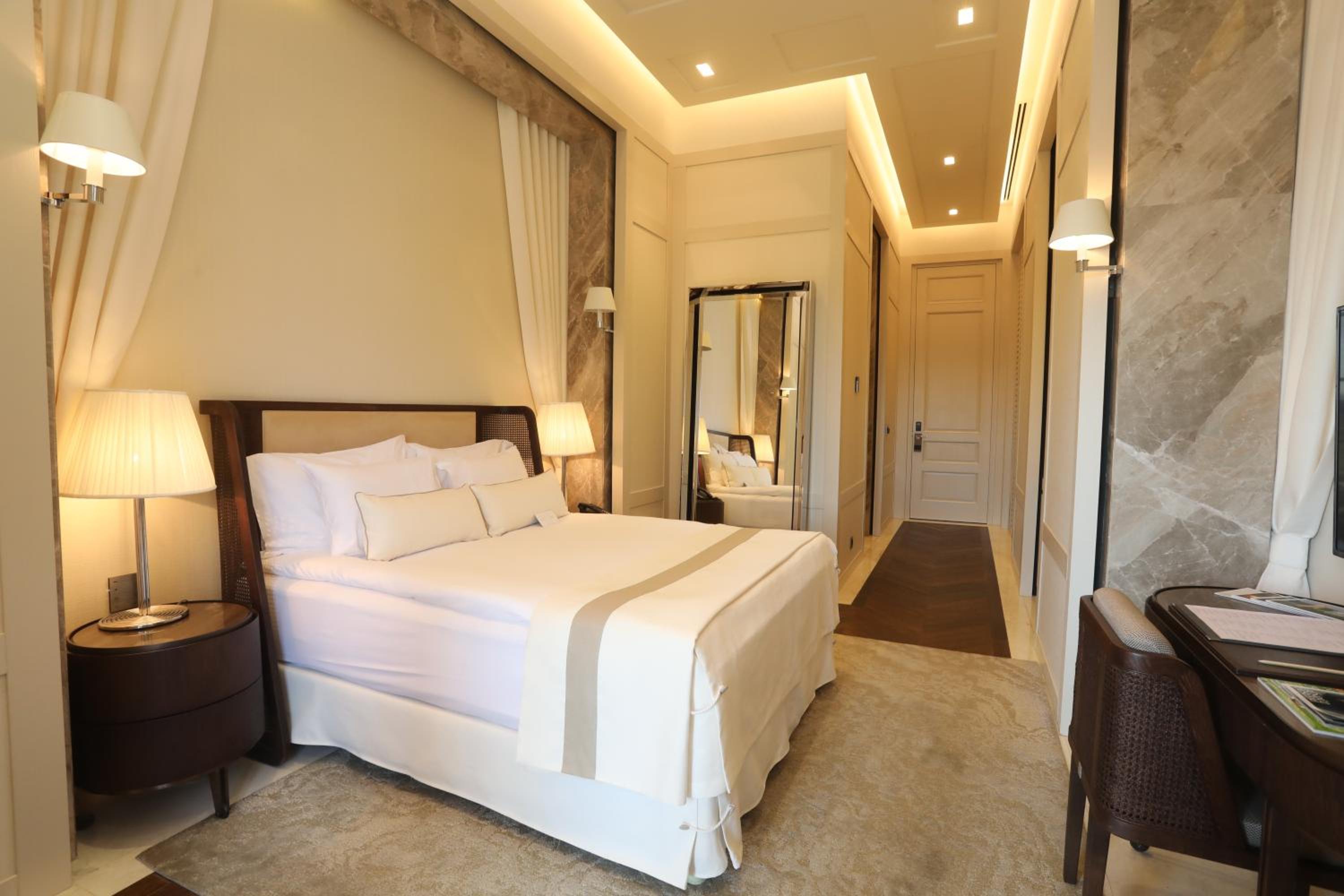 Deluxe Room photo 2