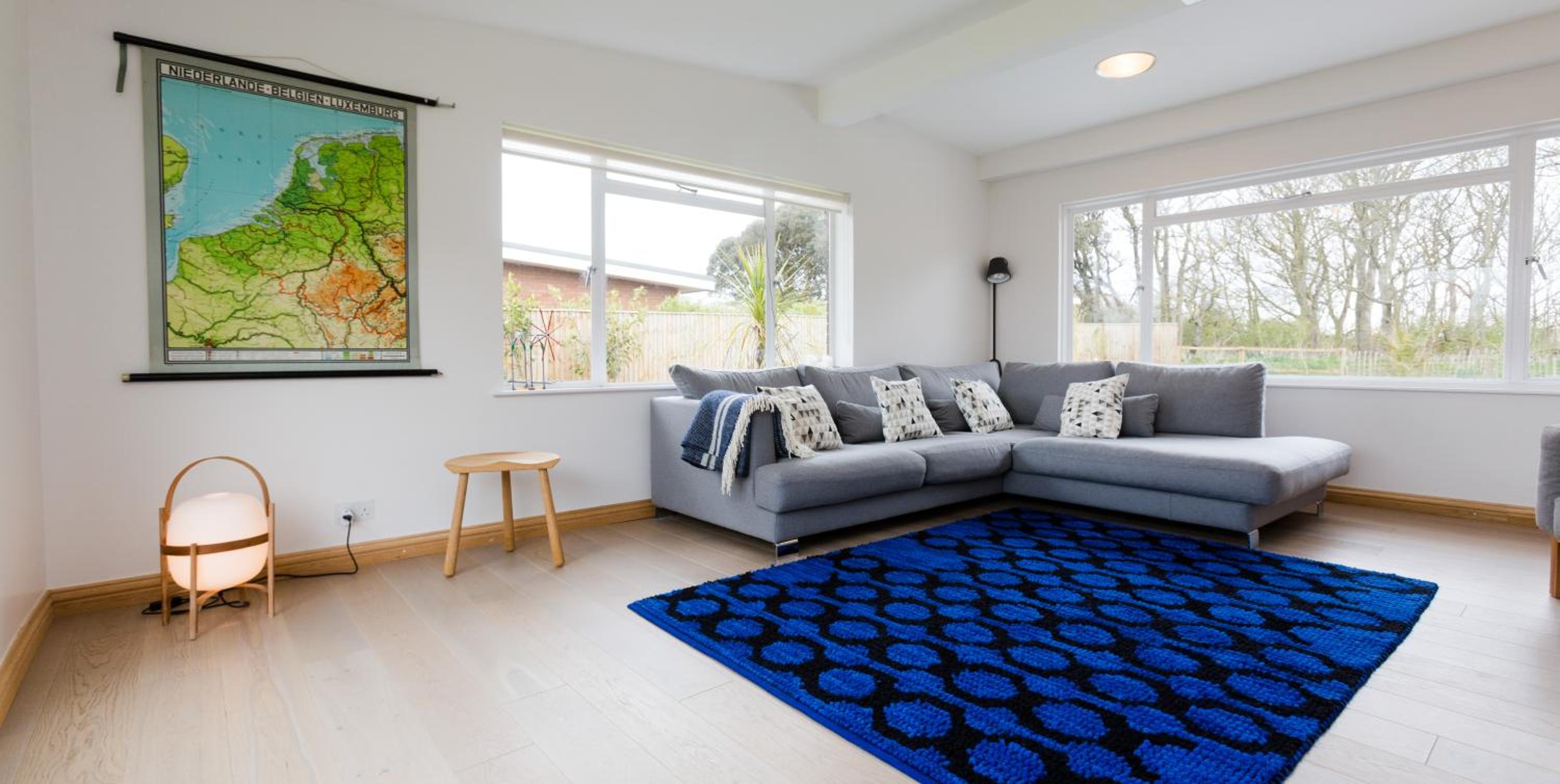 Three-Bedroom House photo 3